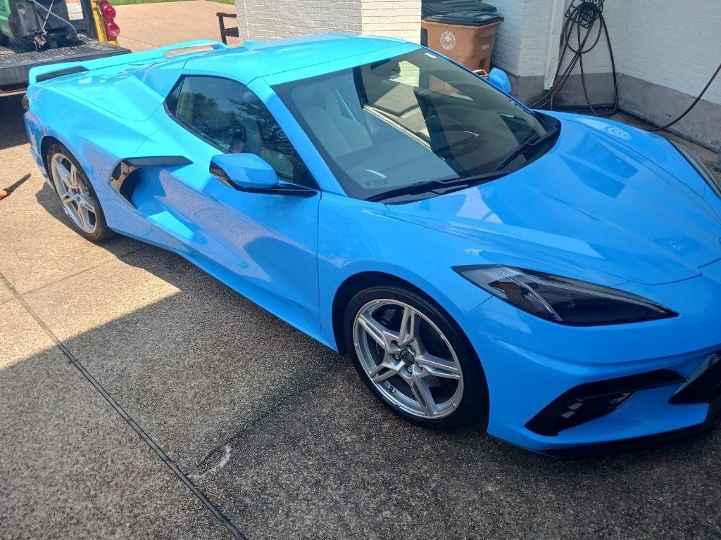 blue car