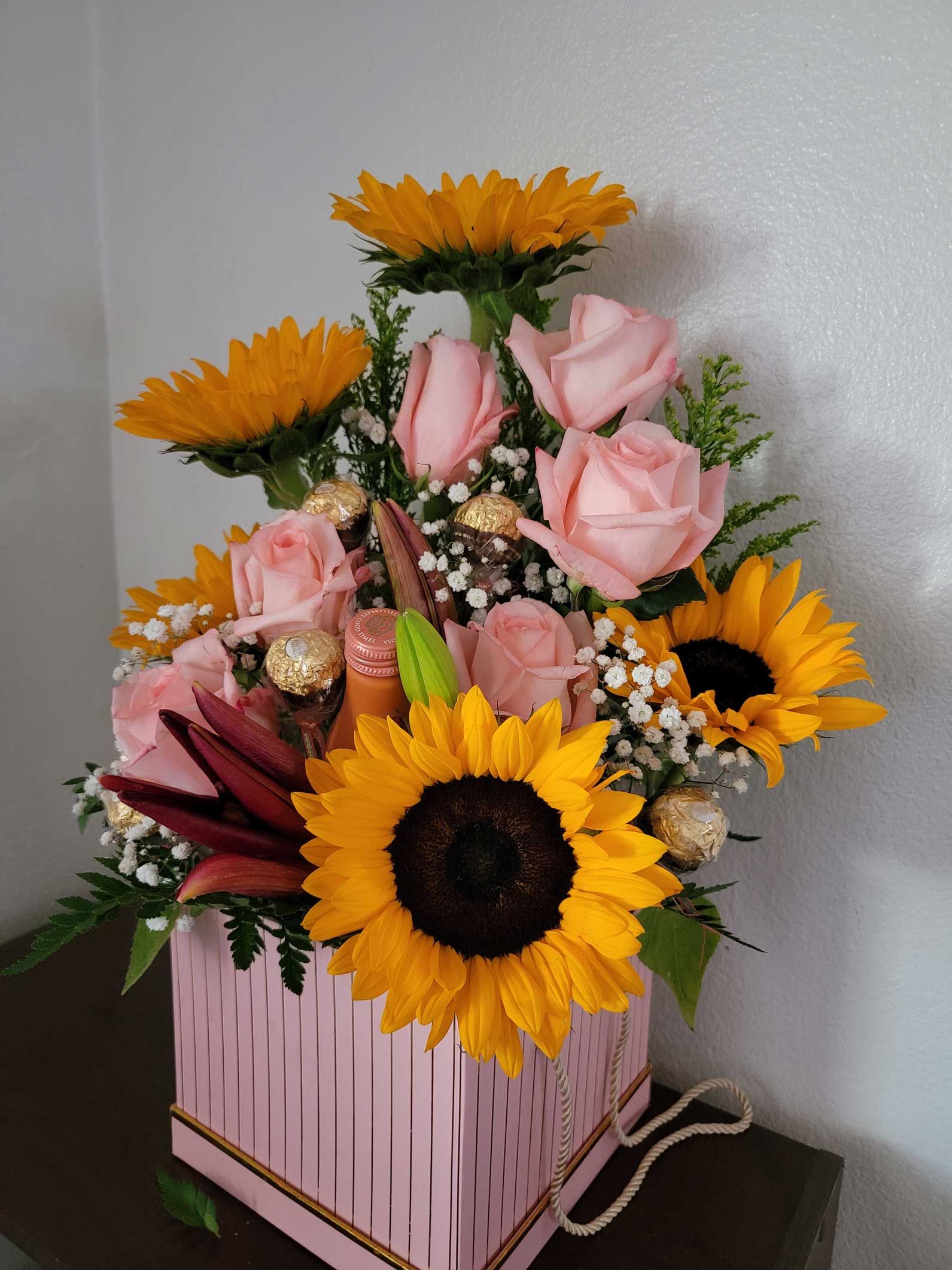 Flowers and Bouquets from Abys Flower Shop in Orange Ca- call (657) 221-0573