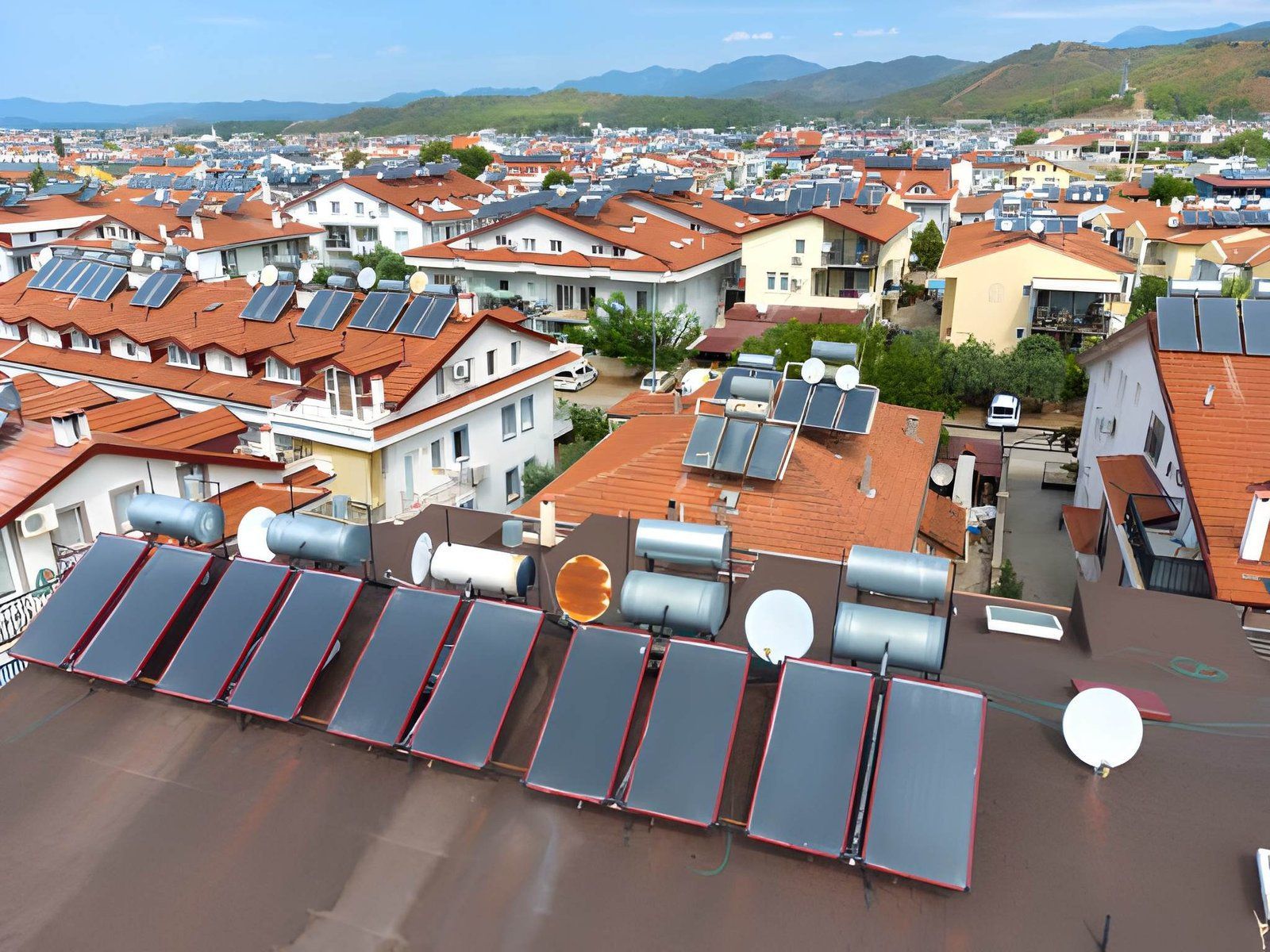 solar power hot water benefits