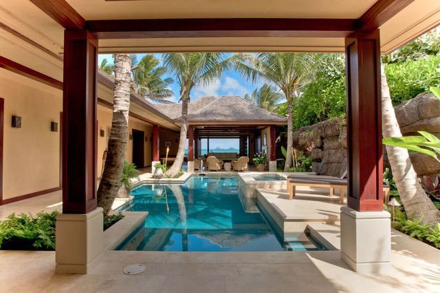 Pool Area — Kailua, HI — Pacific Pool & Spa