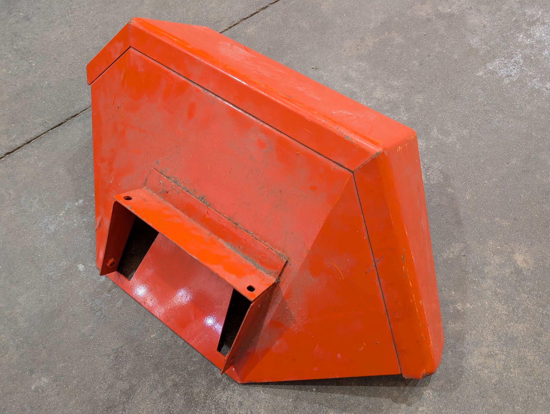 C26835 FENDER 446 448 SERIES LH