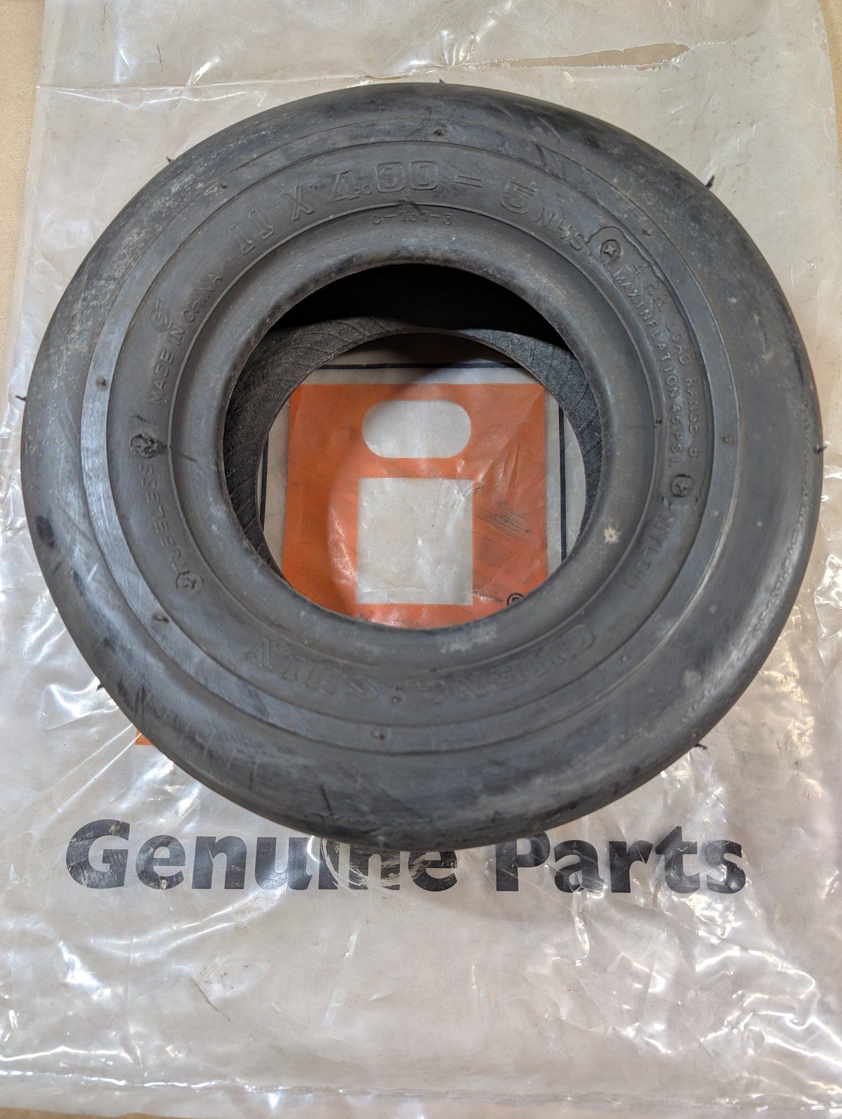 C29145 TIRE - GAGE WHEEL 11x4.00-5 C37917 G9004006