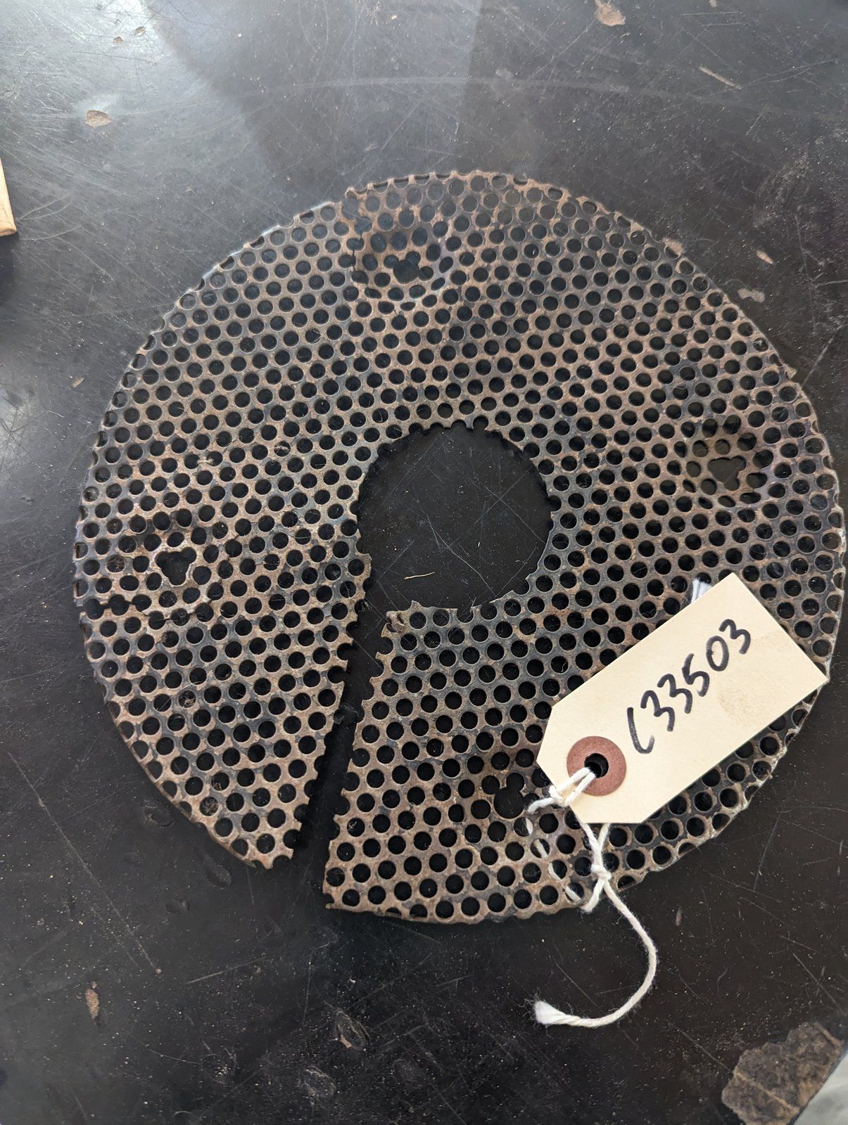 C33503 USED SCREEN - FLYWHEEL BS