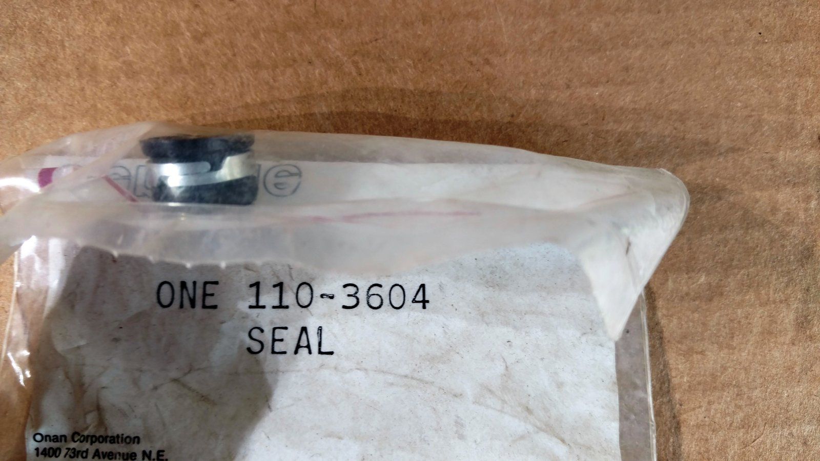 110-3604 INTAKE VALVE STEM SEAL - ONAN - Ingersoll/Case Tractor Part