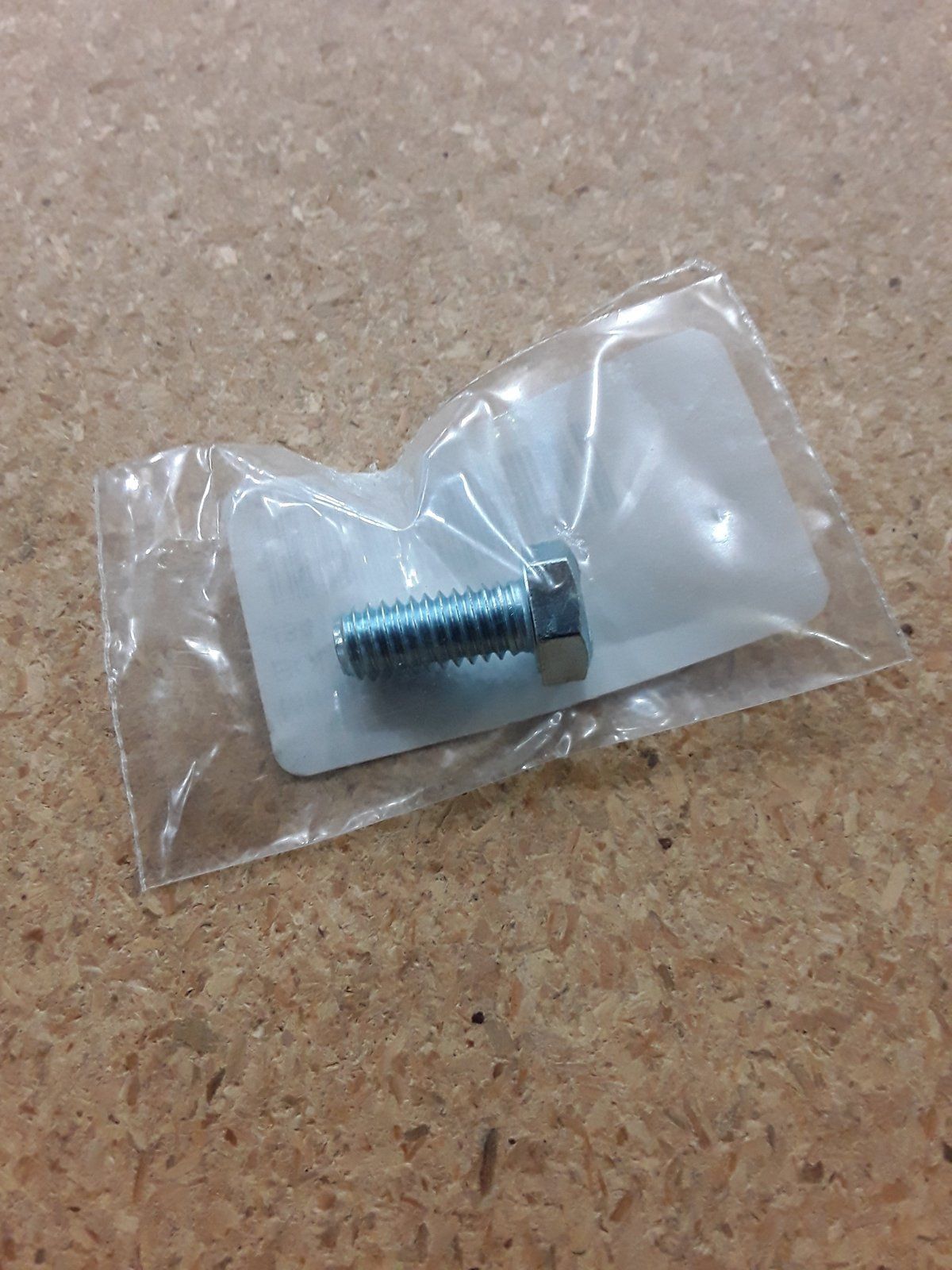 113-102 BOLT 5/16-18 X 3/4 HX HD GR5 ZP - Ingersoll/Case Tractor Part