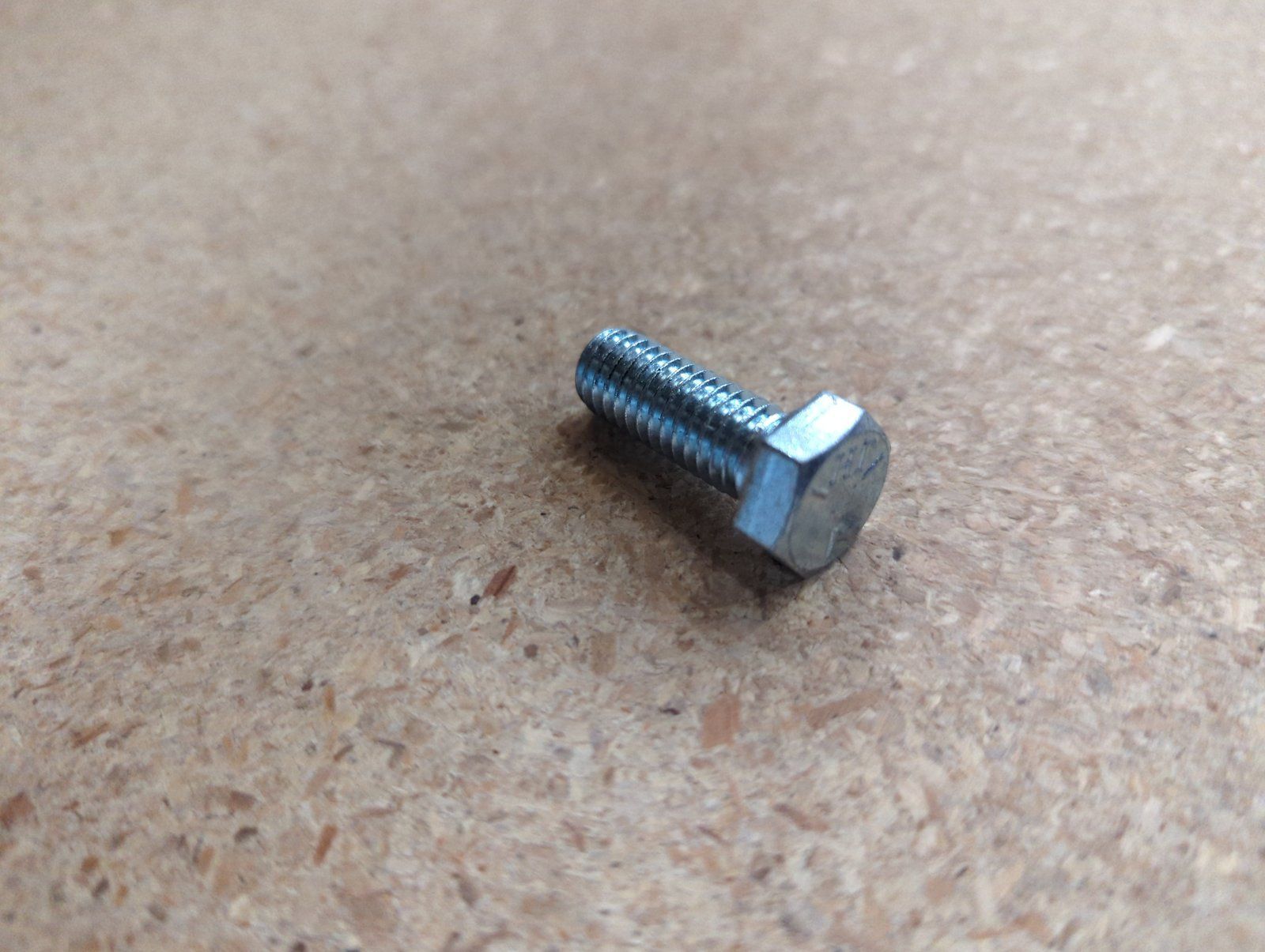 113-207 BOLT 3/8-16 X 1 HX HD GR5 ZP(A) - Ingersoll/Case Tractor Part