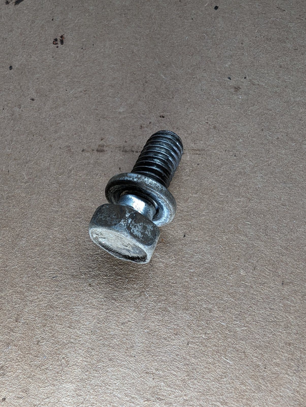 113-207 USED BOLT 3/8-16 X 1 HX HD GR5 ZP(A) - Ingersoll/Case Tractor Part