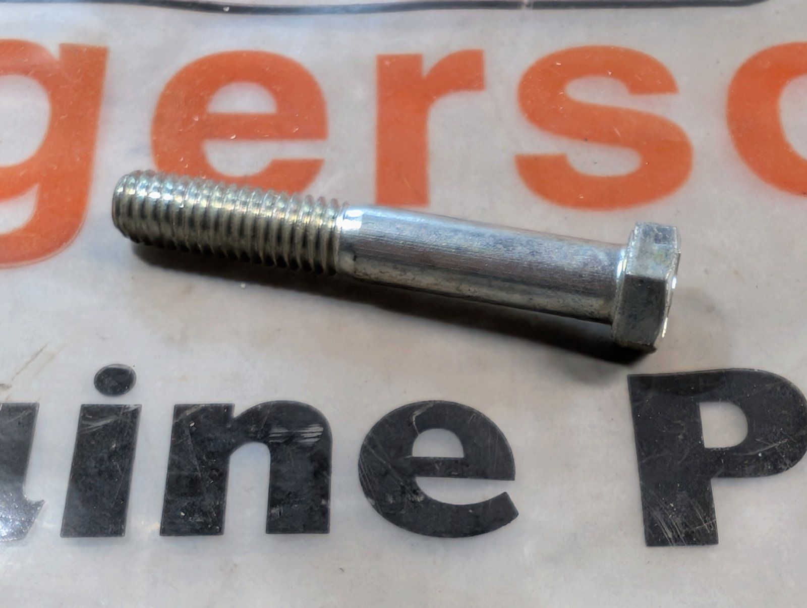 113-257 BOLT 3/8-16 X 2-1/2 HX GR5 ZP - Ingersoll/Case Tractor Part
