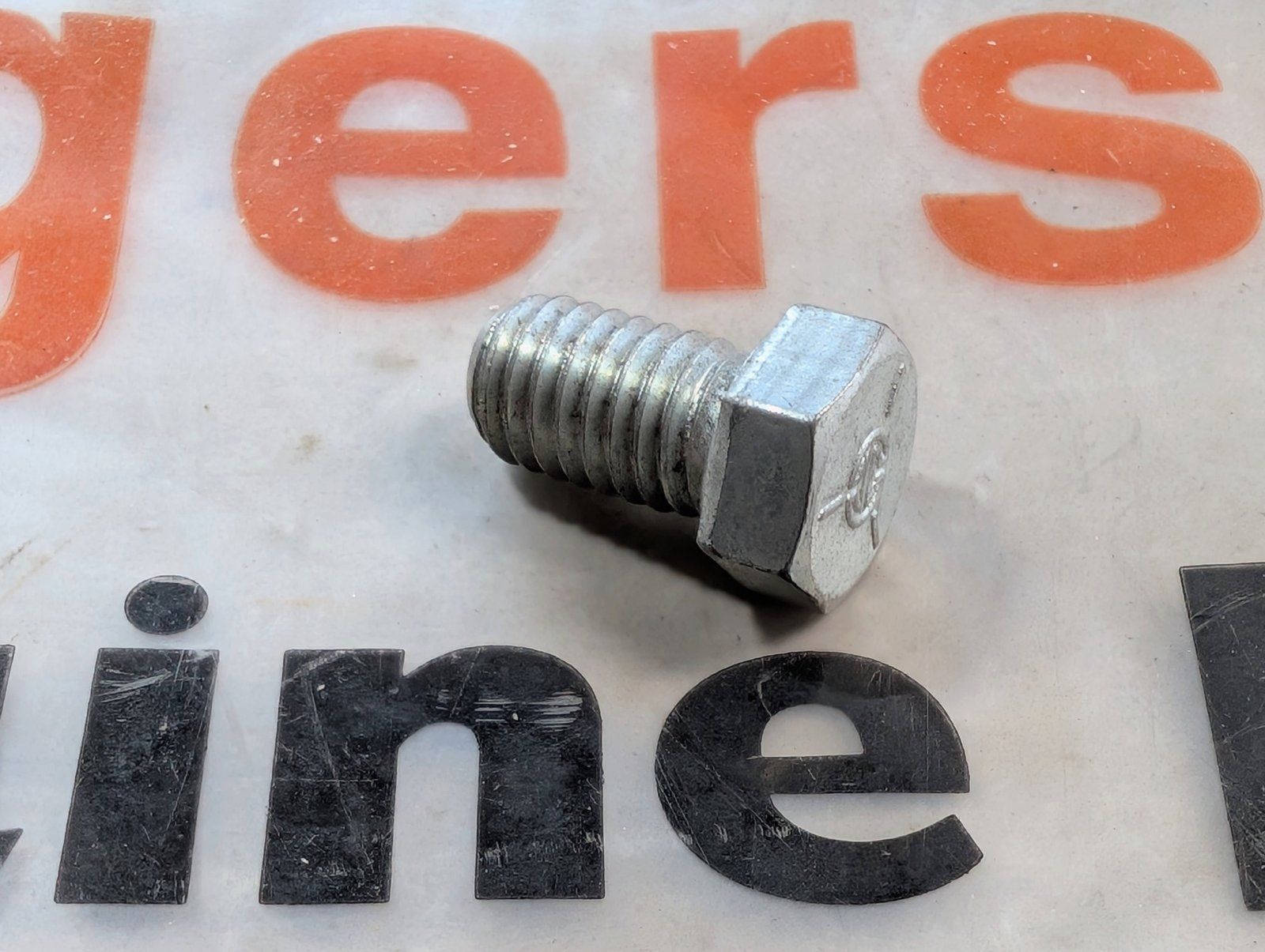 113-335 BOLT 7/16-14 X 3/4 HX HD GR5 - Ingersoll/Case Tractor Part