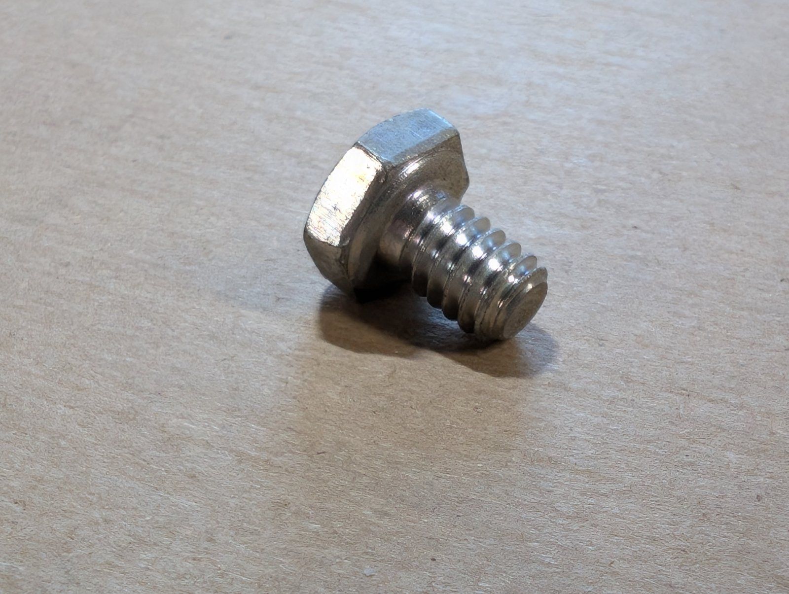 113-6 BOLT 1/4-20 X 3/8 HX HD GRD5 ZP - Ingersoll/Case Tractor Part
