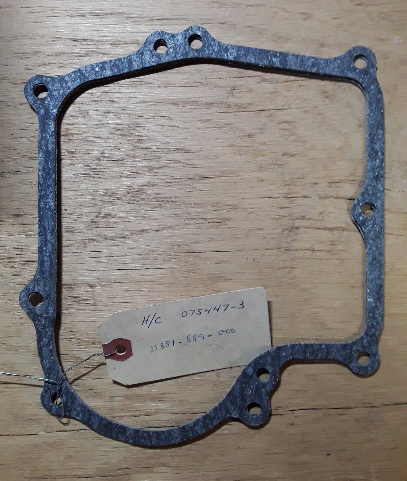 11381-889-000 HONDA SUMP GASKET - Ingersoll/Case Tractor Part