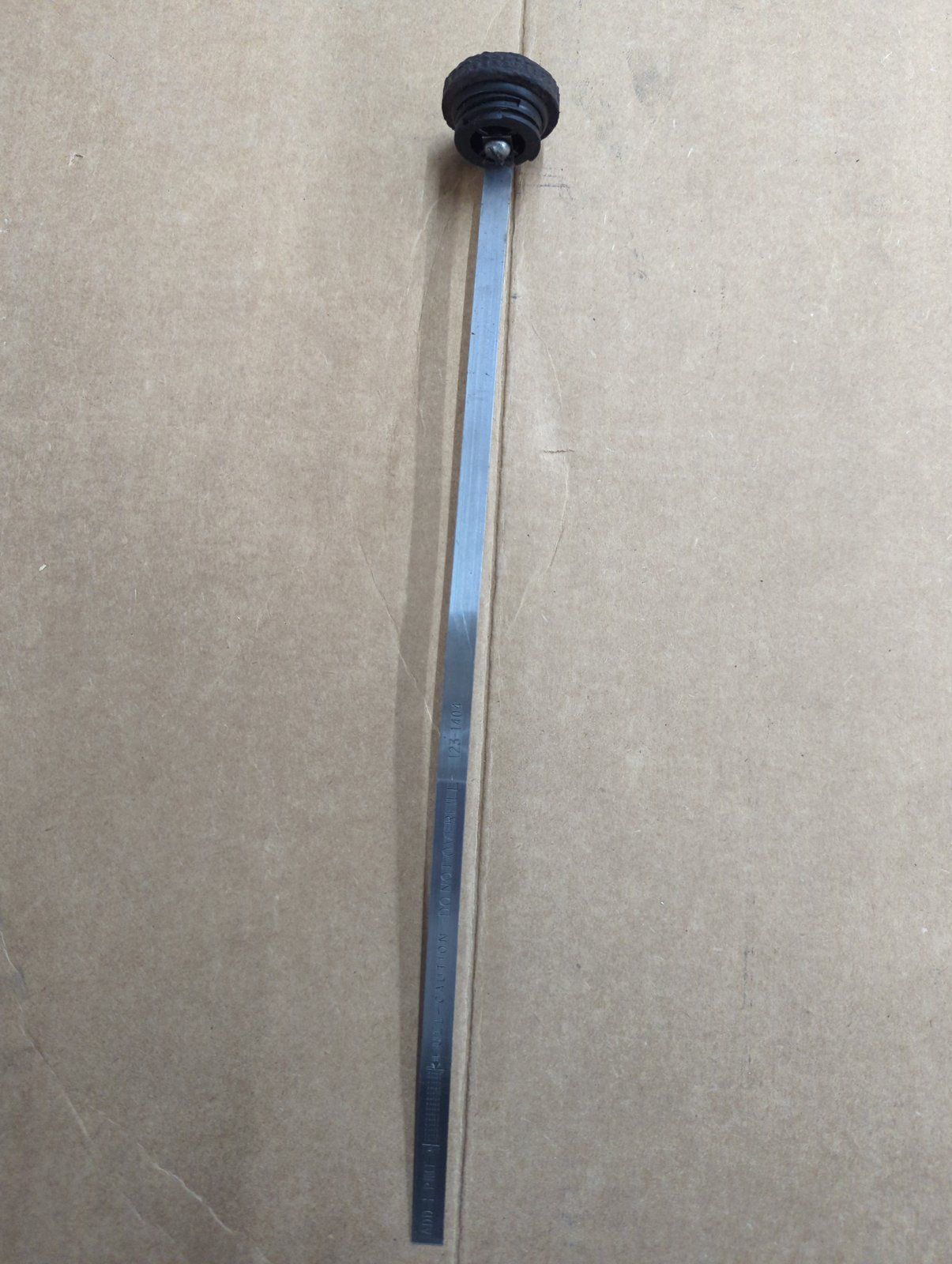 123-1404 USED ONAN DIPSTICK - Ingersoll/Case Tractor Part