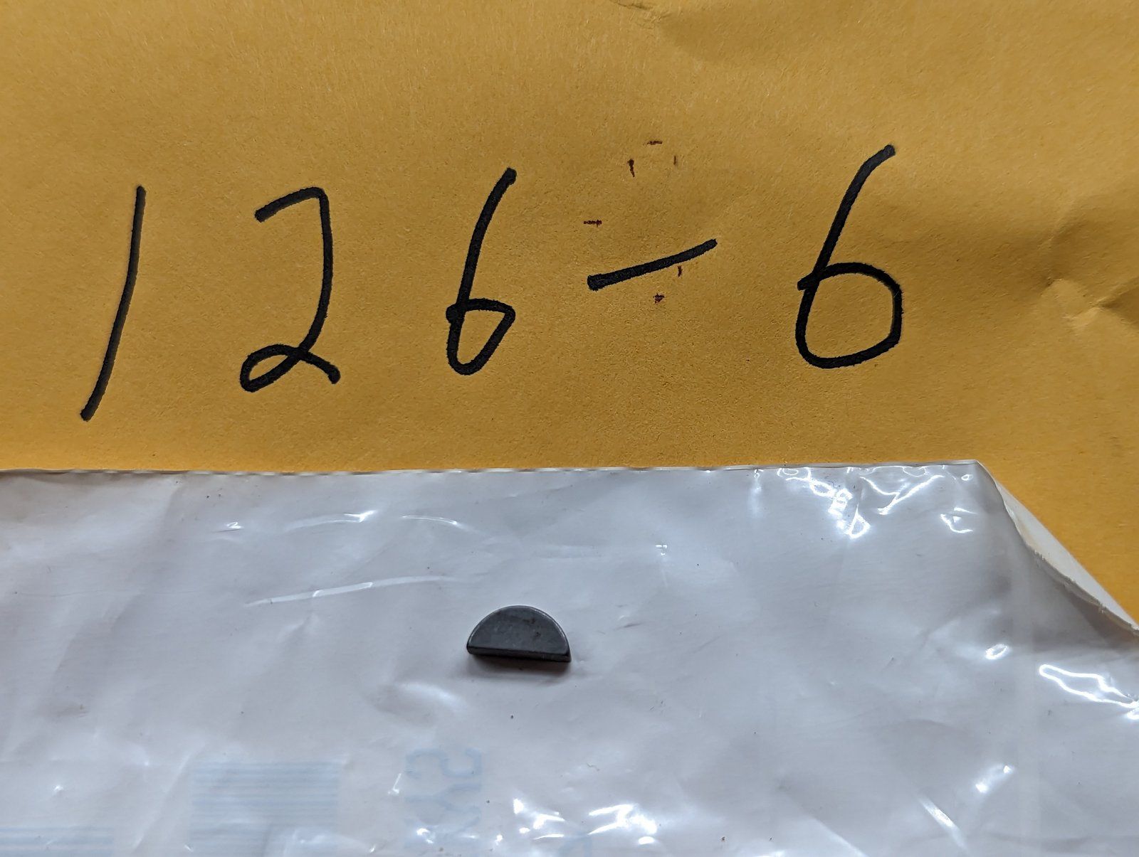 126-6 KEY WOODRUFF 1/8X3/8 - Ingersoll/Case Tractor Part
