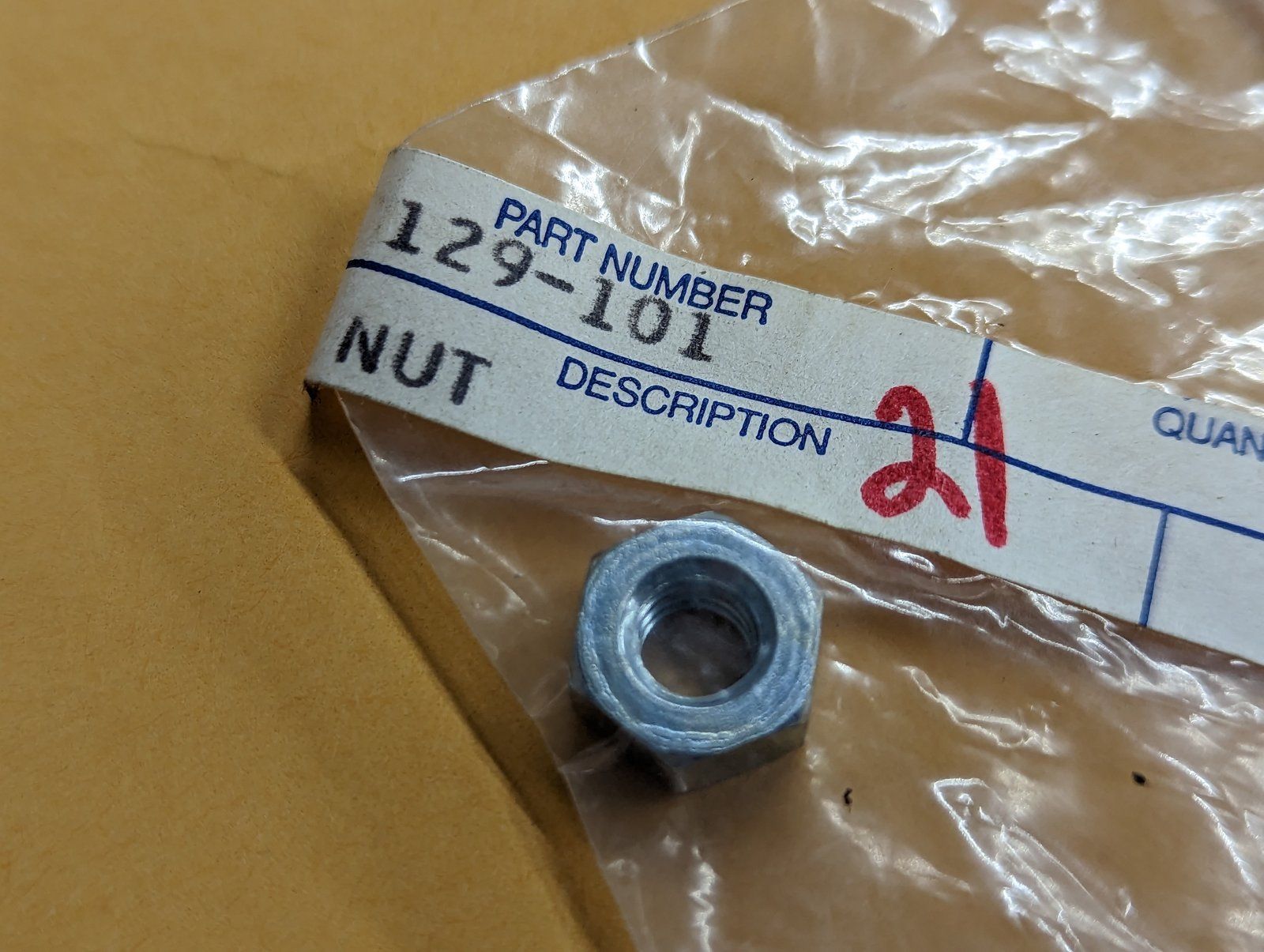 129-101 NUT 1/4-20 HEX ZP - Ingersoll/Case Tractor Part