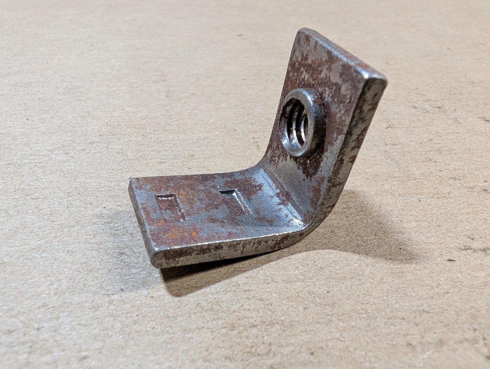 129-463 NUT WELD BRACKET 5/16-18 - Ingersoll/Case Tractor Part
