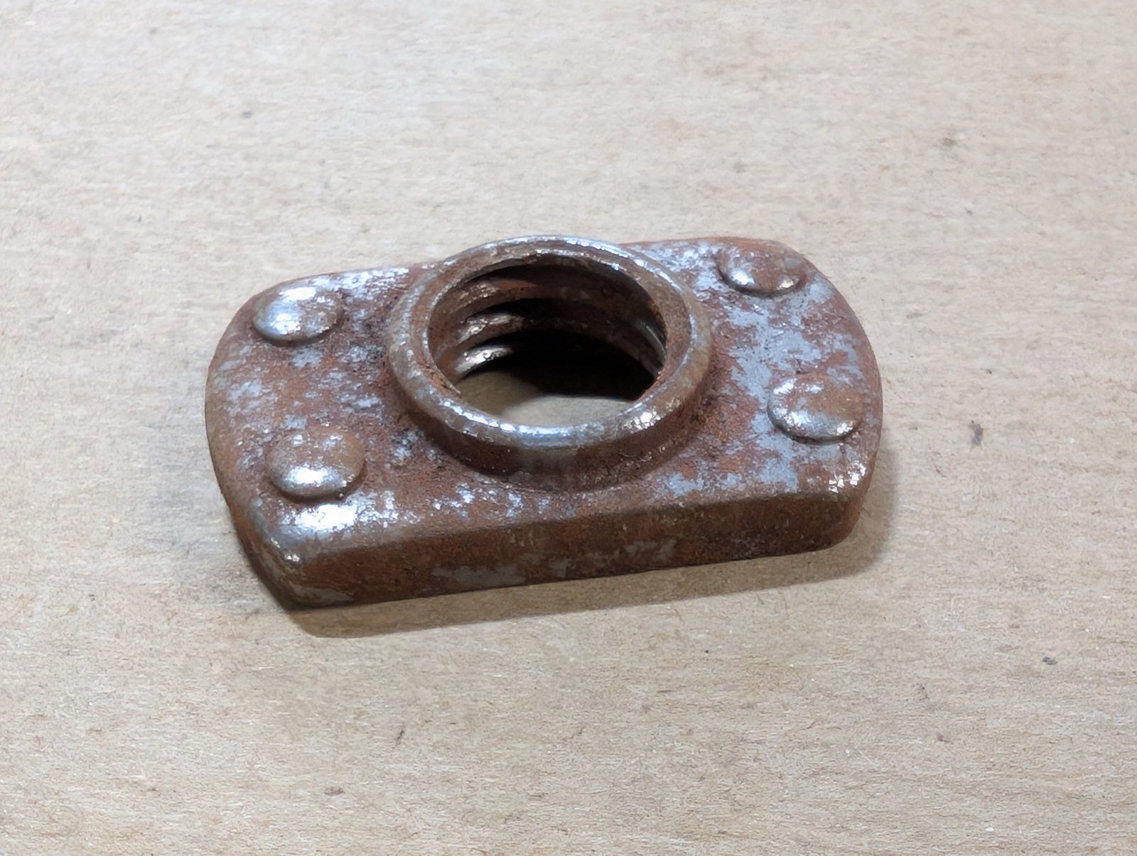 129-487 NUT WELD 1/2-13 PROJ DOUBLE TAB - Ingersoll/Case Tractor Part
