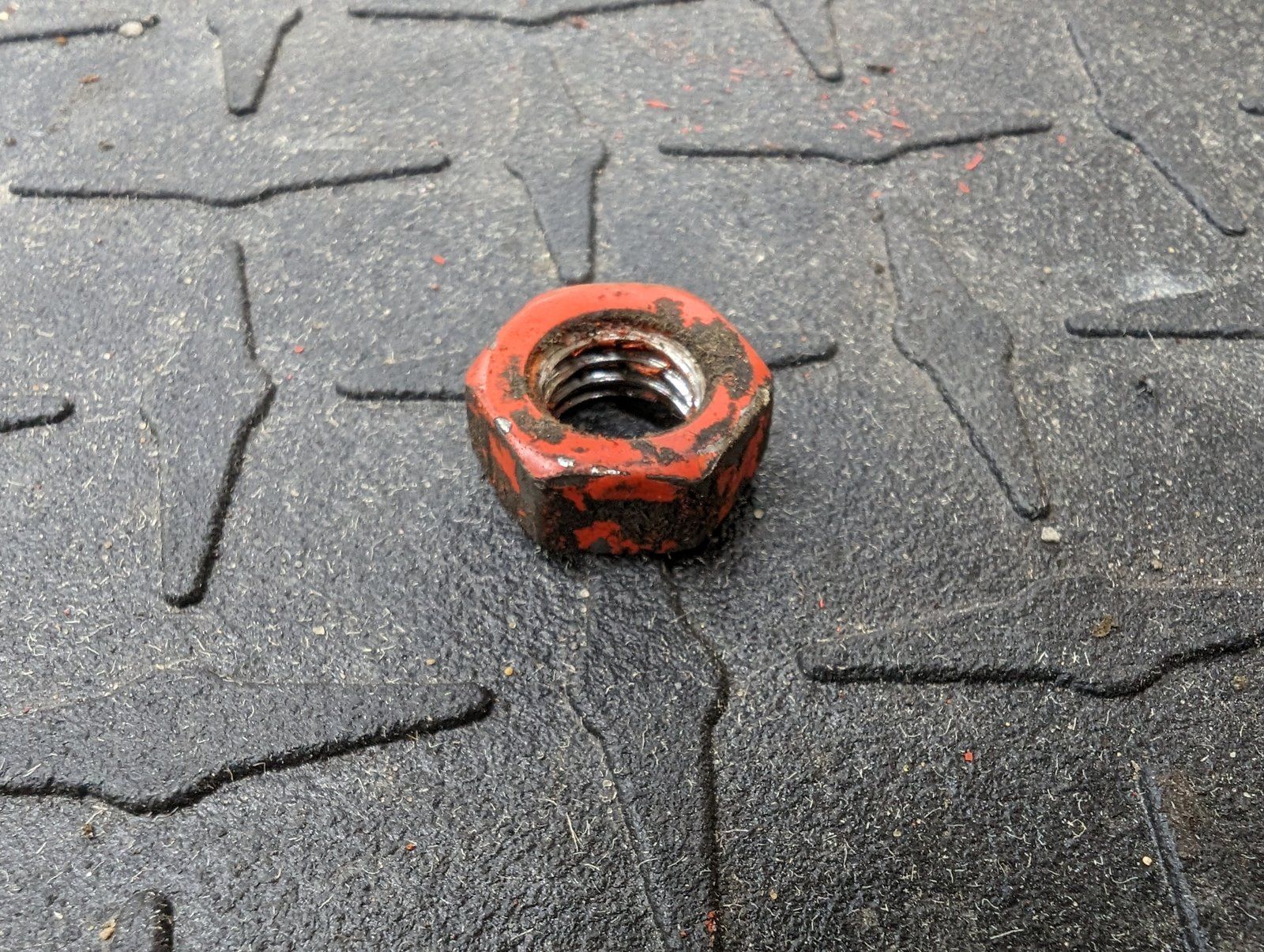 131-1308 USED LOCK NUT - Ingersoll/Case Tractor Part