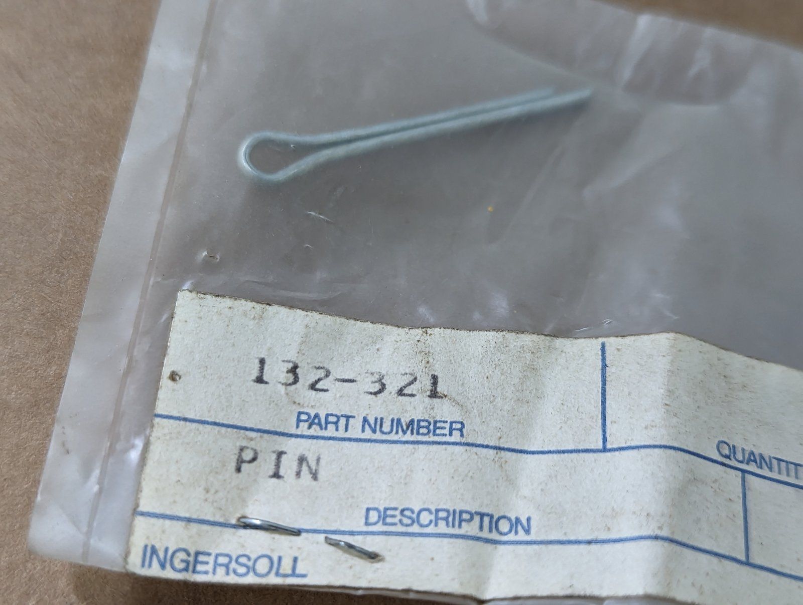 132-321 PIN - COTTER 3/32 X 1 ZP (A) - Ingersoll/Case Tractor Part