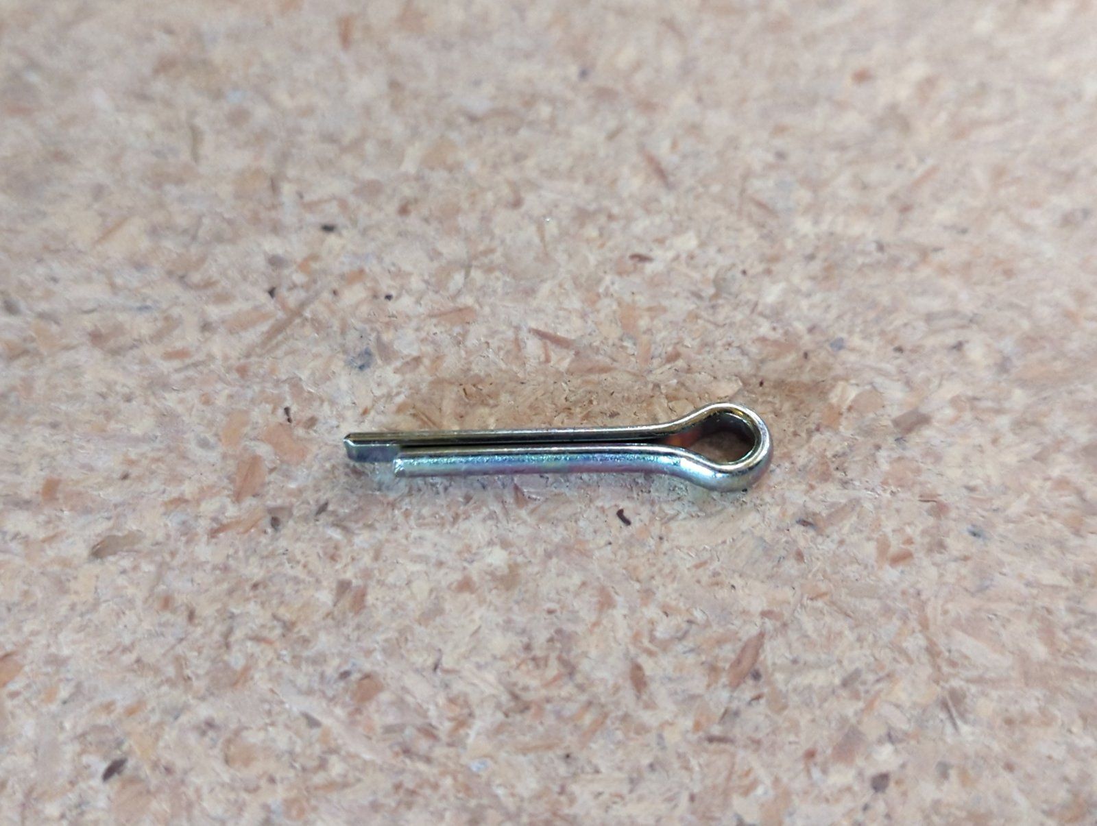 132-333 PIN - COTTER 1/8x.625 ZP - Ingersoll/Case Tractor Part