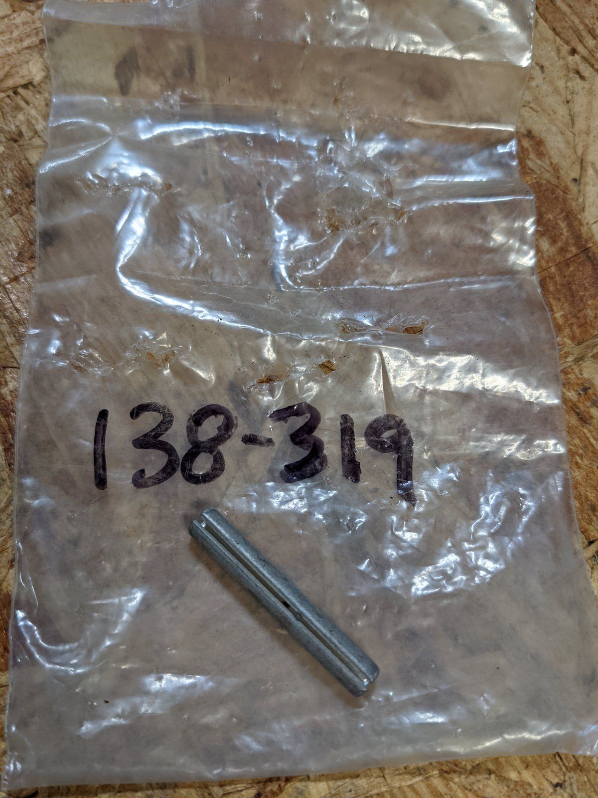 138-319 PIN - ROLL 3/16 X1-1/4 ZP(S) - Ingersoll/Case Tractor Part