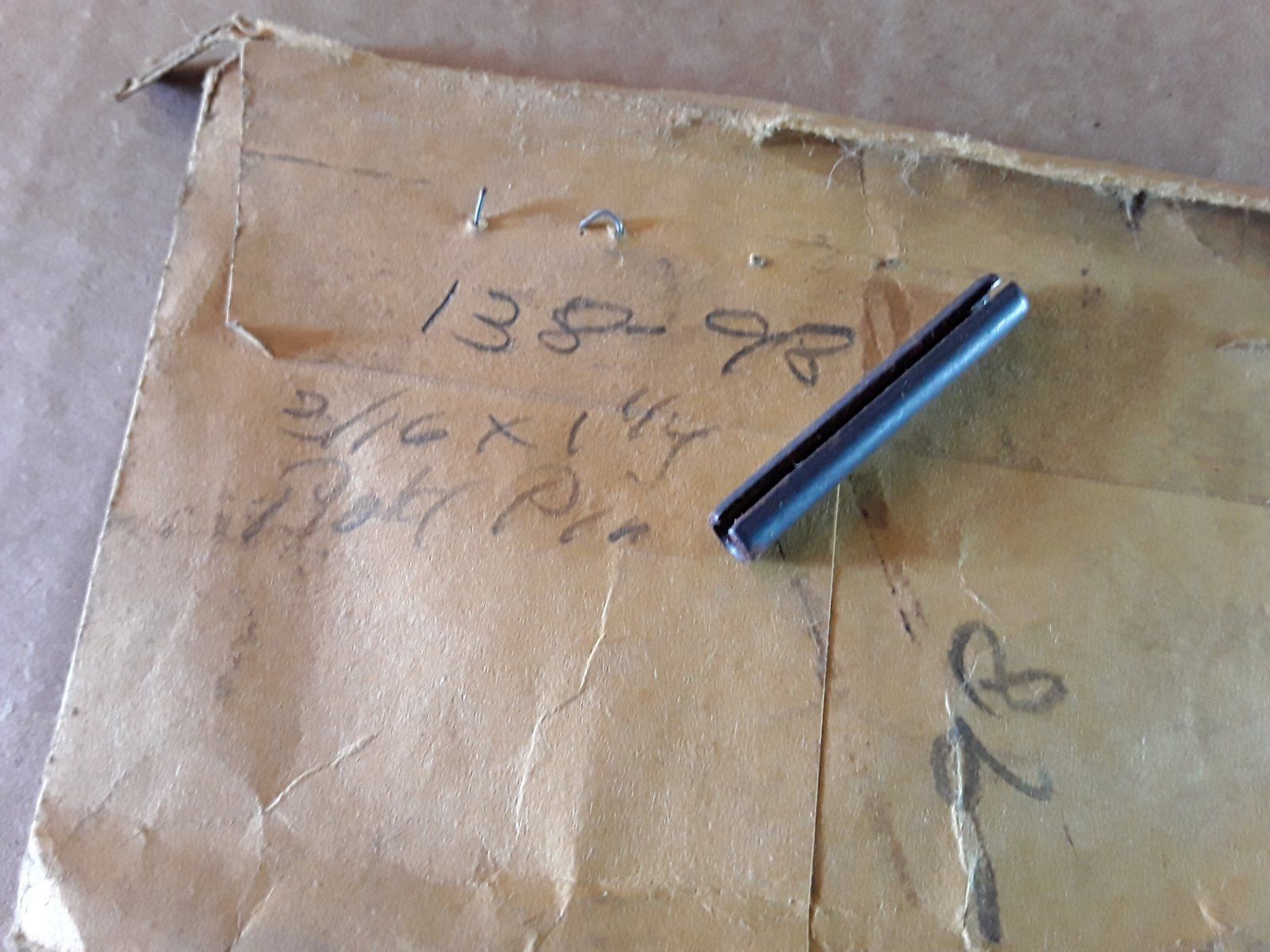 138-98 PIN - ROLL 3/16 X1-1/4 - Ingersoll/Case Tractor Part