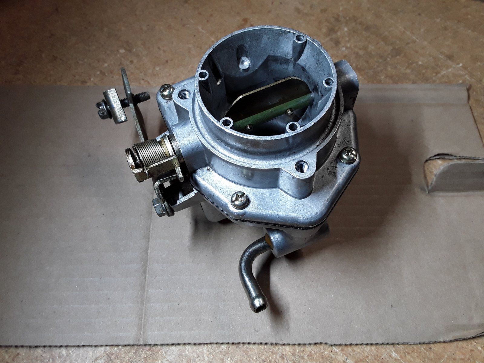 140-0478 USED ONAN CARB B/P SERIES - Ingersoll/Case Tractor Part