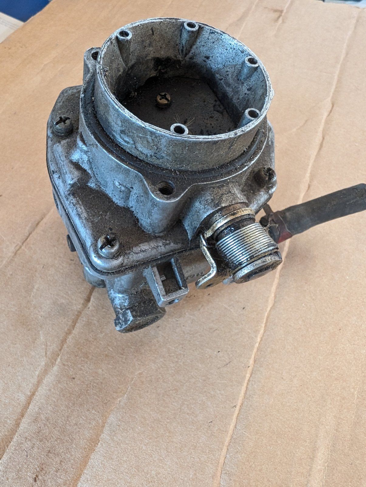 146-0479 USED ONAN NIKKI CARB 20 HP P220 - Ingersoll/Case Tractor Part