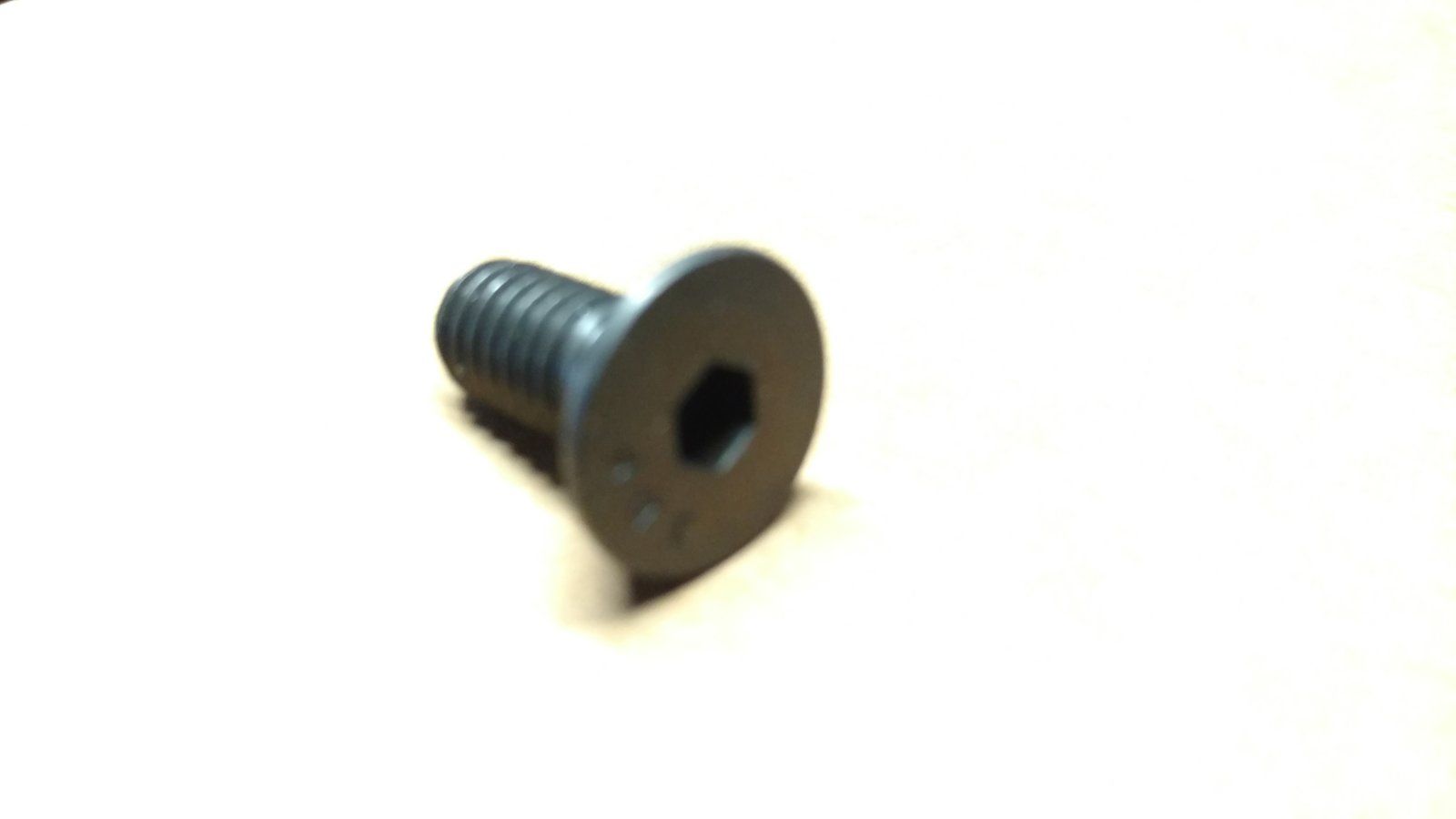 164-40 SCREW 5/16-18 X 3/4 FH SOC GR8 - Ingersoll/Case Tractor Part