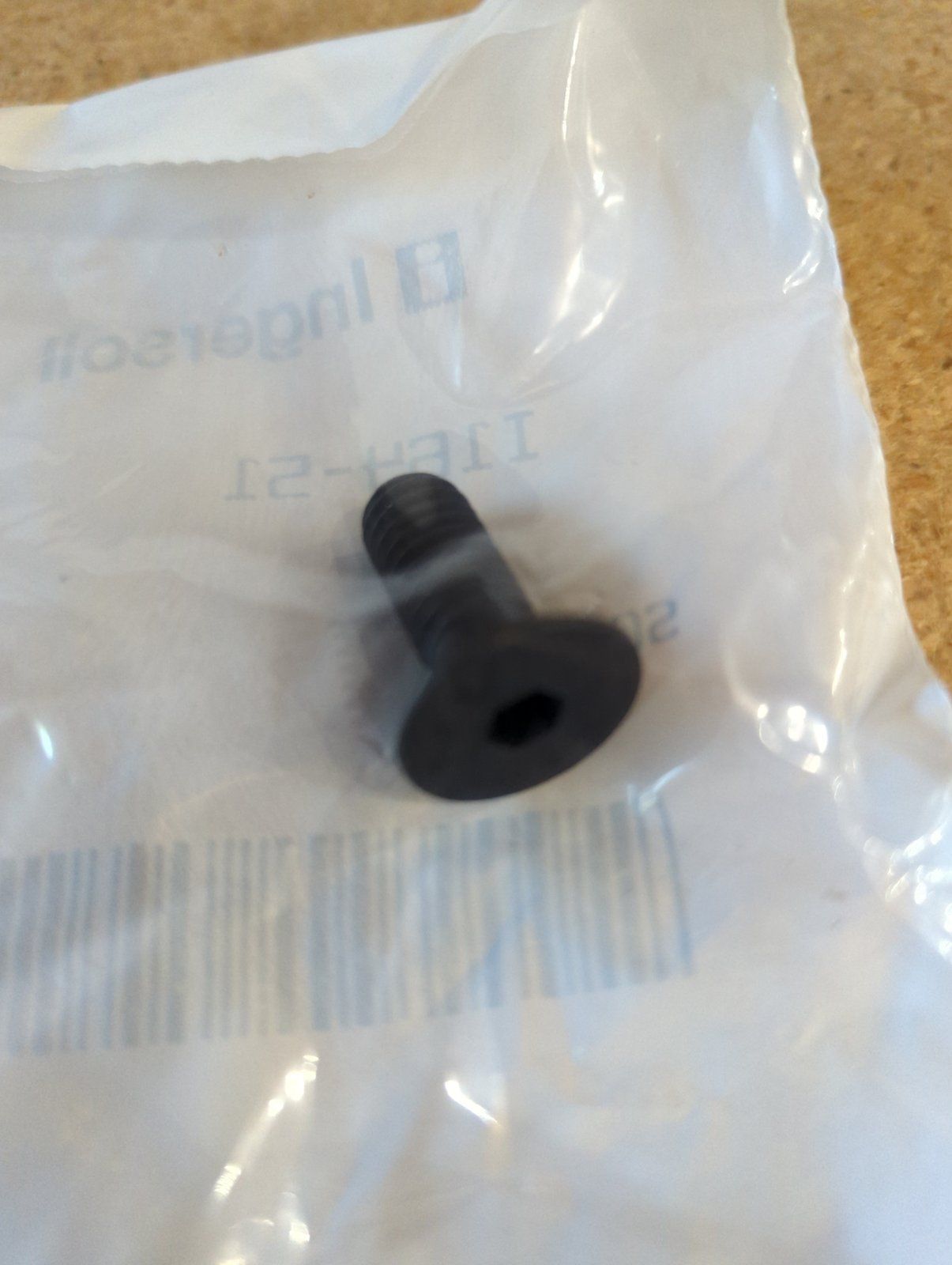 164-51 SCREW-3/8-16 X 1 FLAT HD HX SOC - Ingersoll/Case Tractor Part