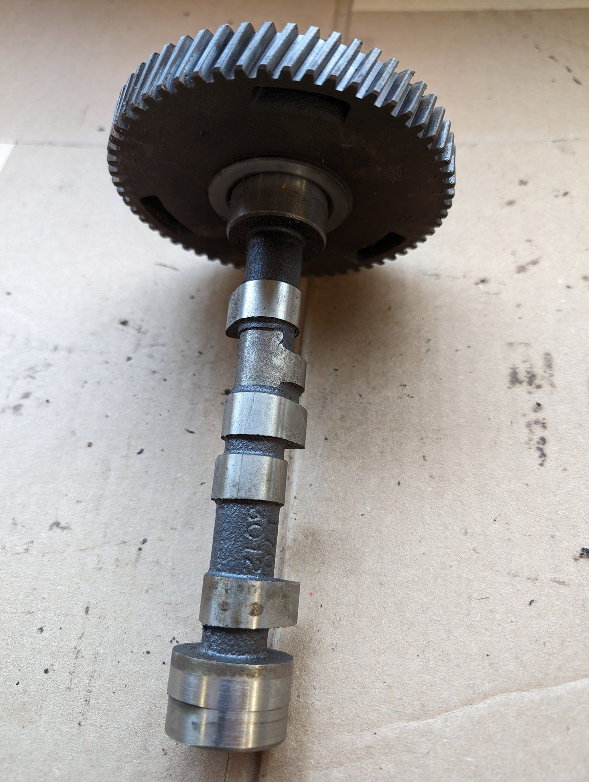 170-3012 USED ONAN CAMSHAFT - Ingersoll/Case Tractor Part