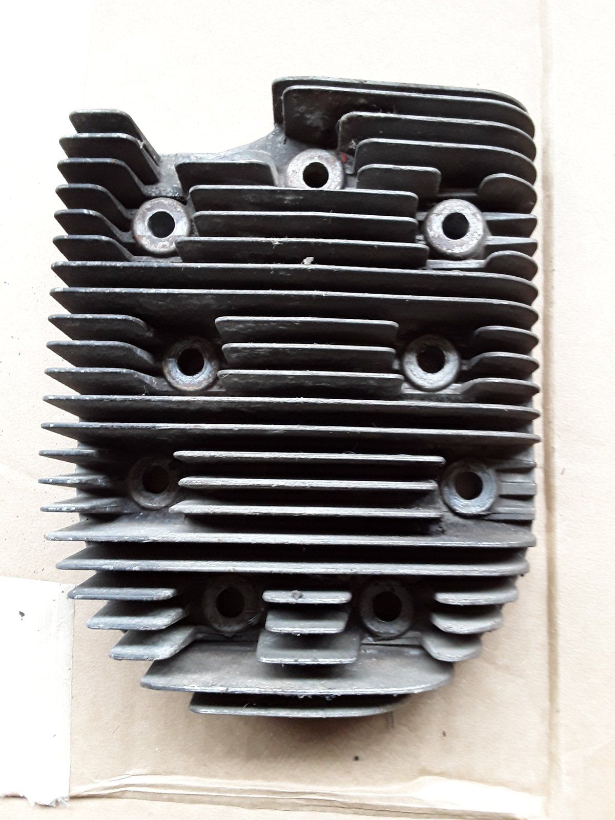 170-3396 USED ONAN HEAD C24949 - Ingersoll/Case Tractor Part