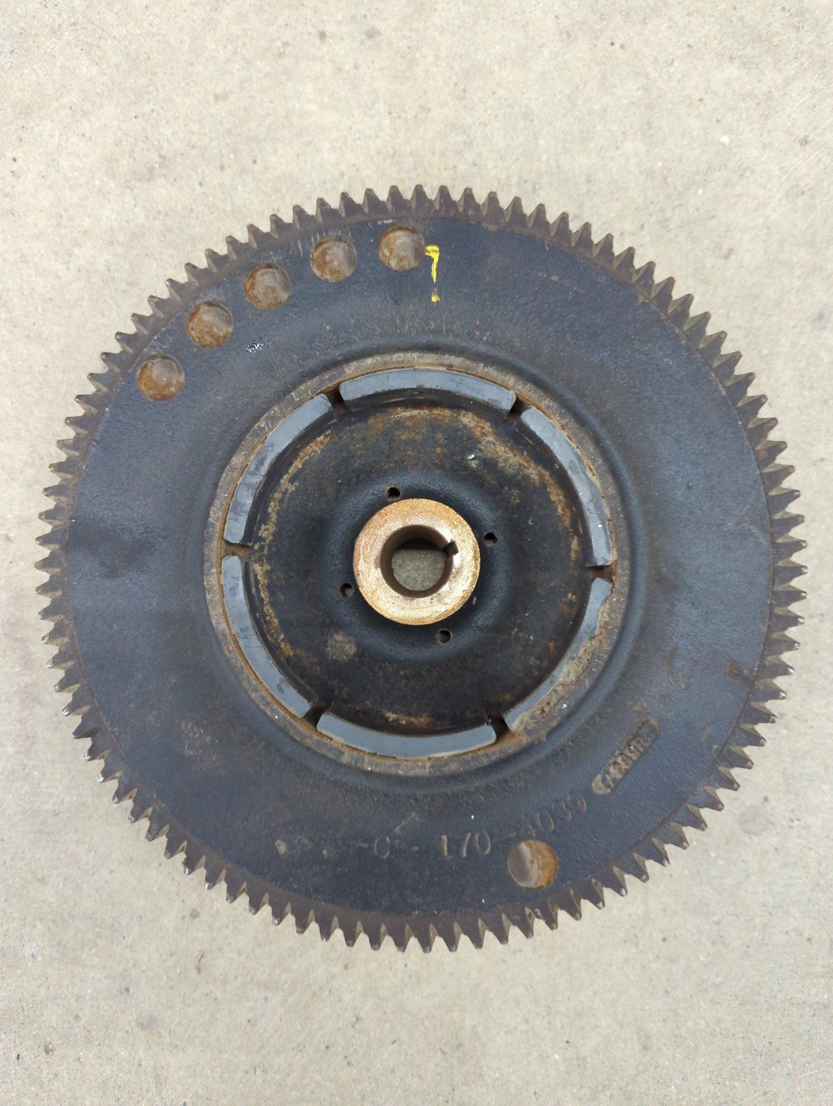 170-4039 USED ONAN FLYWHEEL - Ingersoll/Case Tractor Part