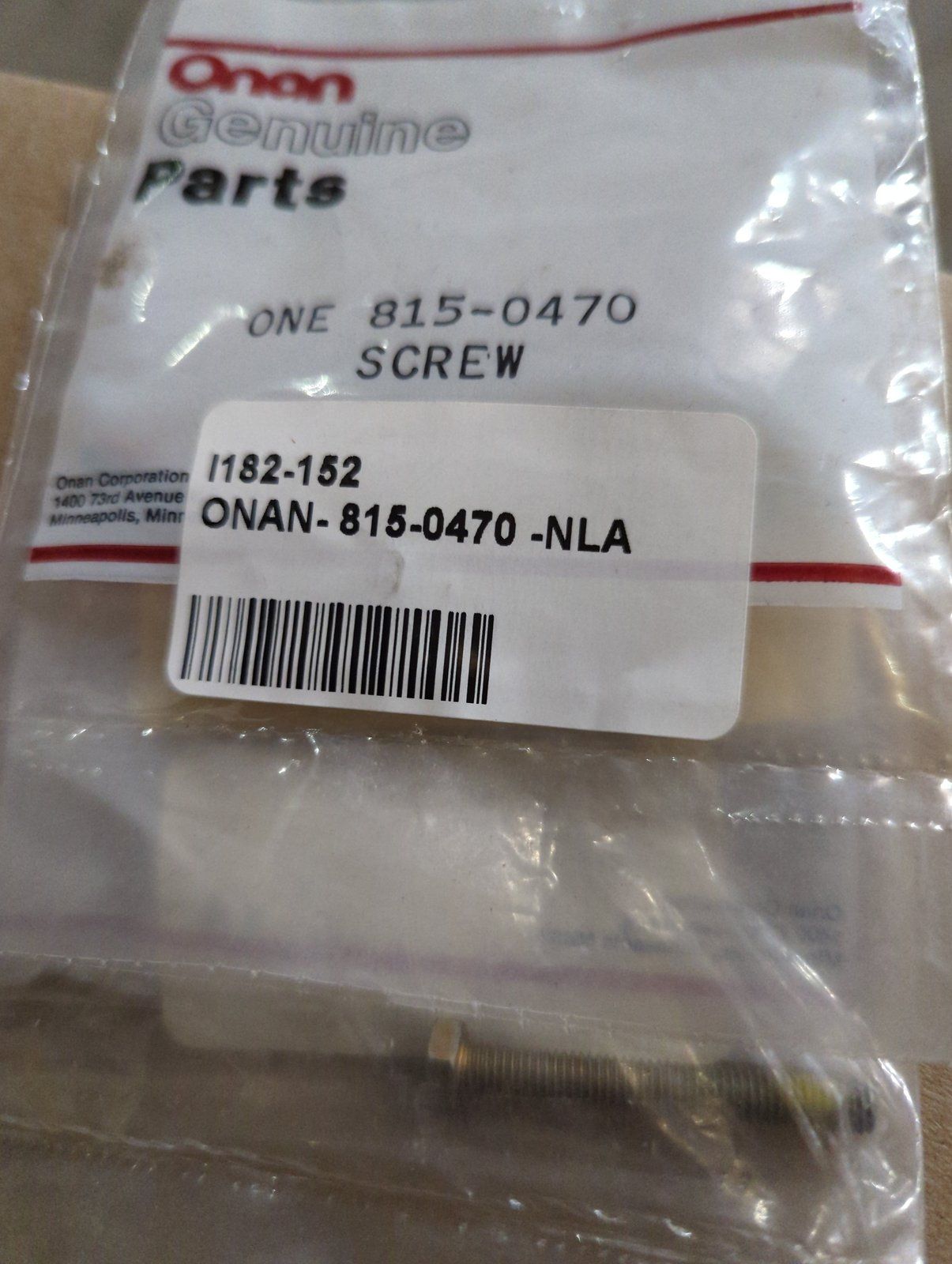 182-152 ONAN SCREW 815-0470 - Ingersoll/Case Tractor Part