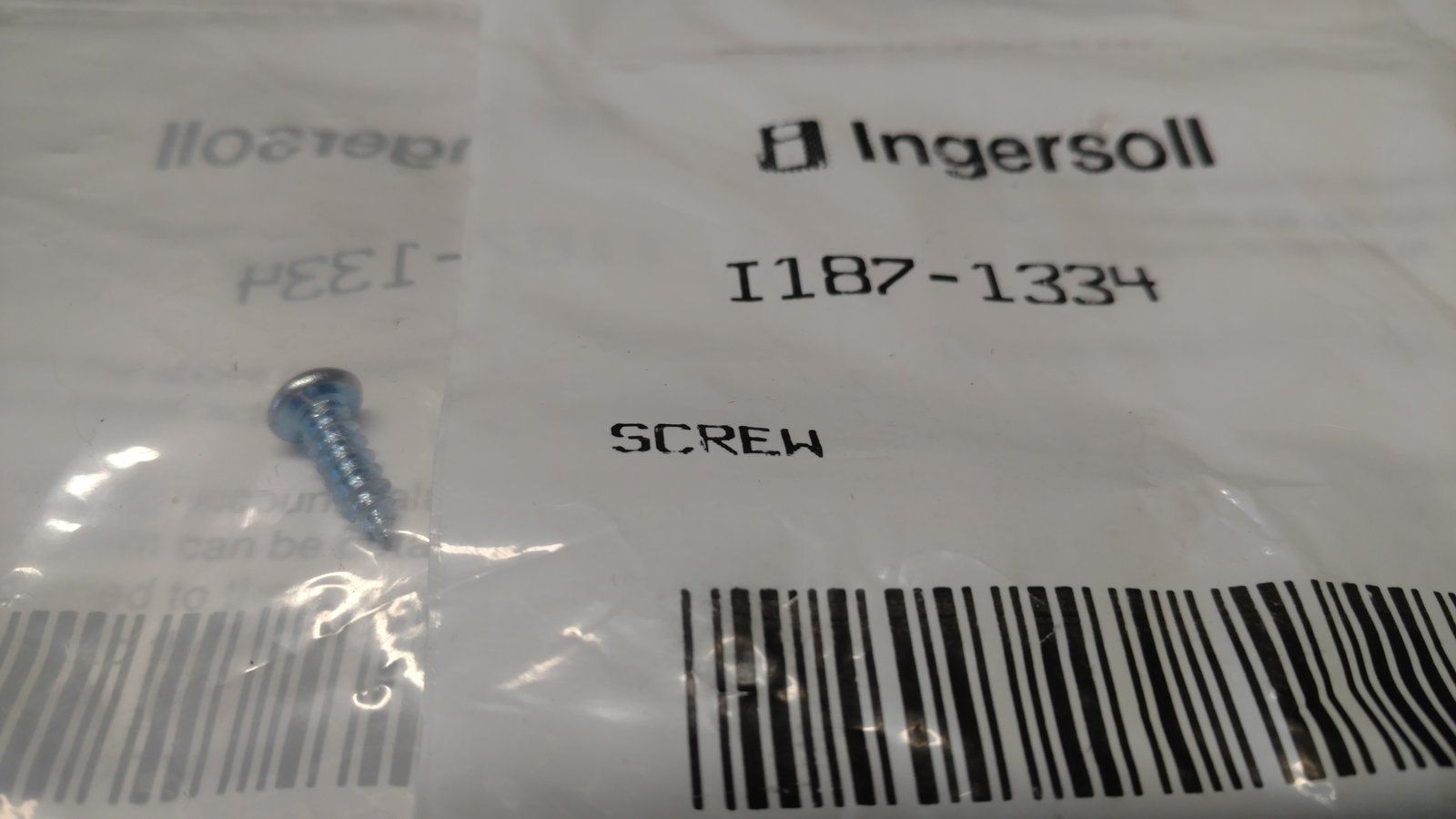 187-1334 SCREW #8-18 X 1/2 SELF TAP "AB" 187-1047 - Ingersoll/Case Tractor Part