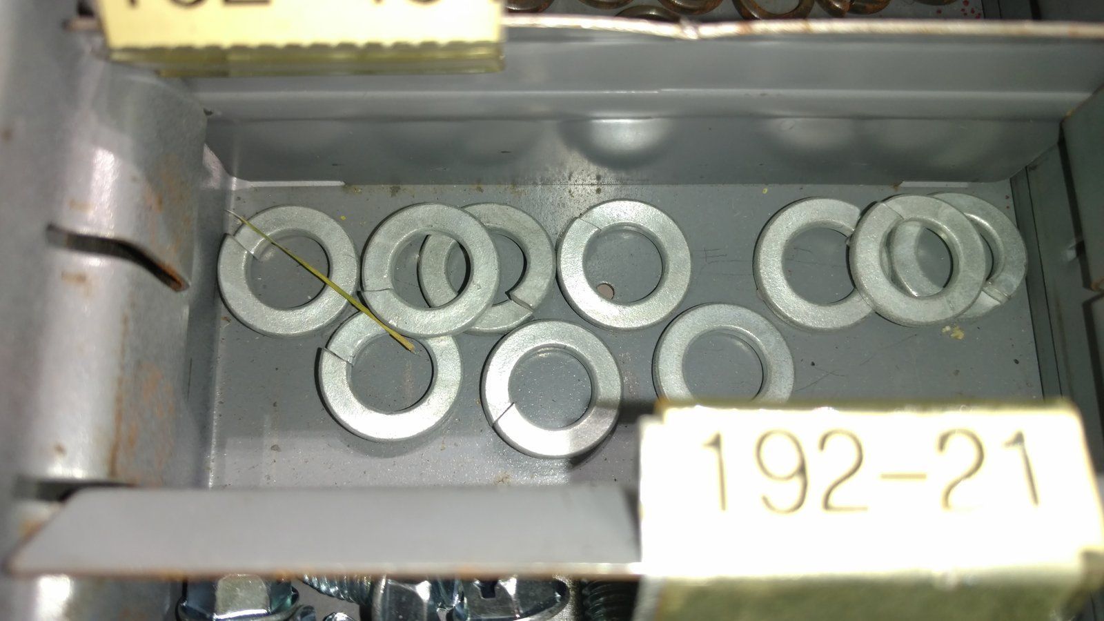 192-21 WASHER LOCK 3/8 ZP - Ingersoll/Case Tractor Part