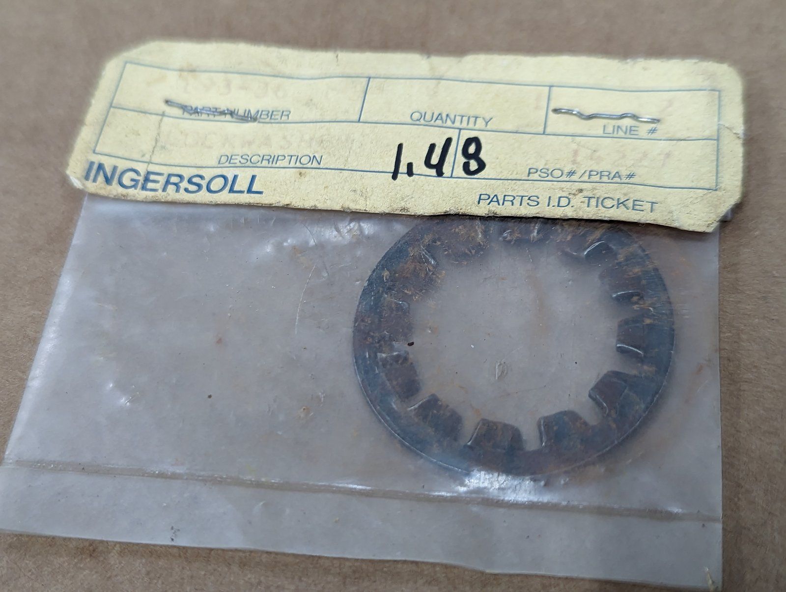 193-36 WASHER LOCK 7/8 INTERNAL TOOTH - Ingersoll/Case Tractor Part