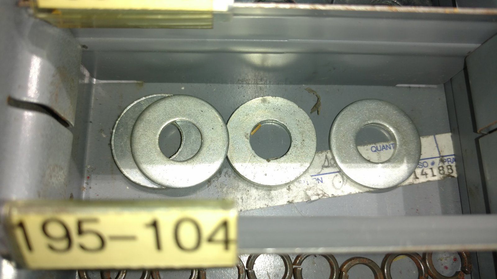 195-104 WASHER .434 X 1.00 X .078 ZP C29950 - Ingersoll/Case Tractor Part