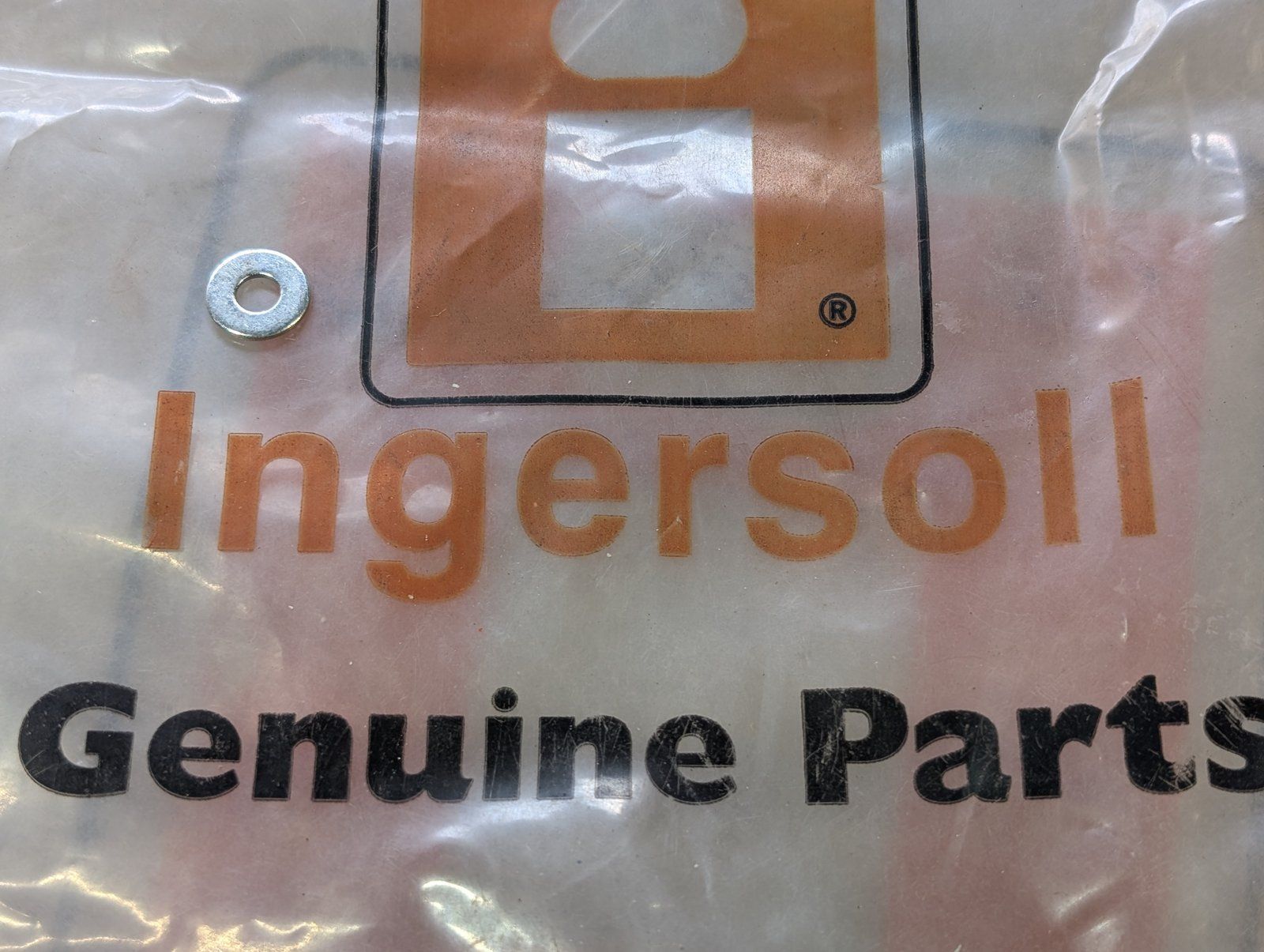 195-510 WASHER .188 X .438 X .036/.048 - Ingersoll/Case Tractor Part