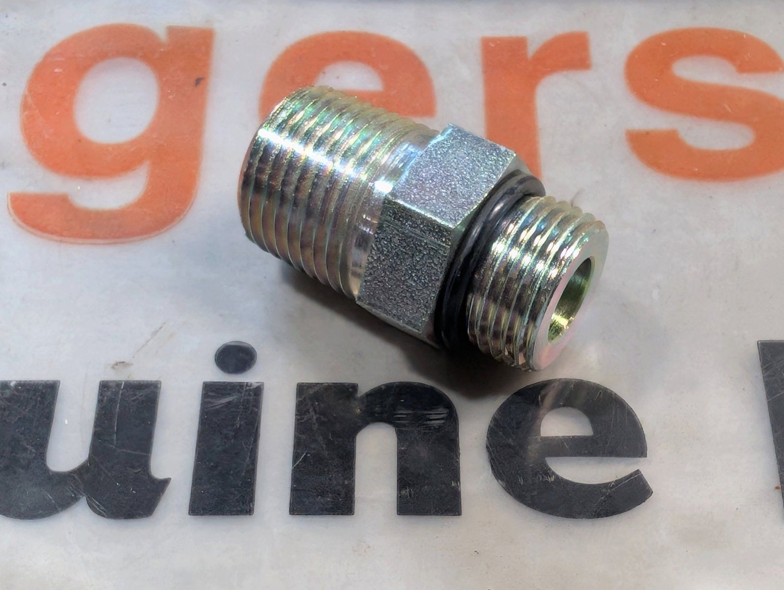 218-5018 HYD FITTING - Ingersoll/Case Tractor Part
