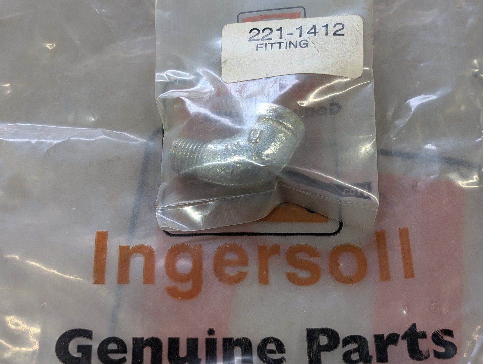 221-1412 ELBOW 1/4-90 - Ingersoll/Case Tractor Part