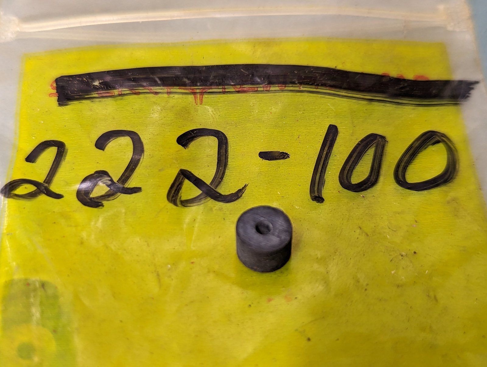 222-100 TUBE NUT 1/8" - Ingersoll/Case Tractor Part