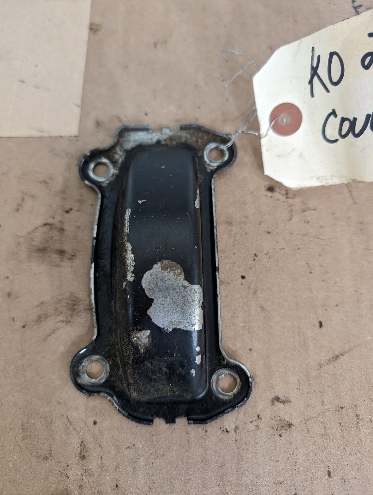 235026 USED KOHLER M14 CAMSHAFT COVER - Ingersoll/Case Tractor Part