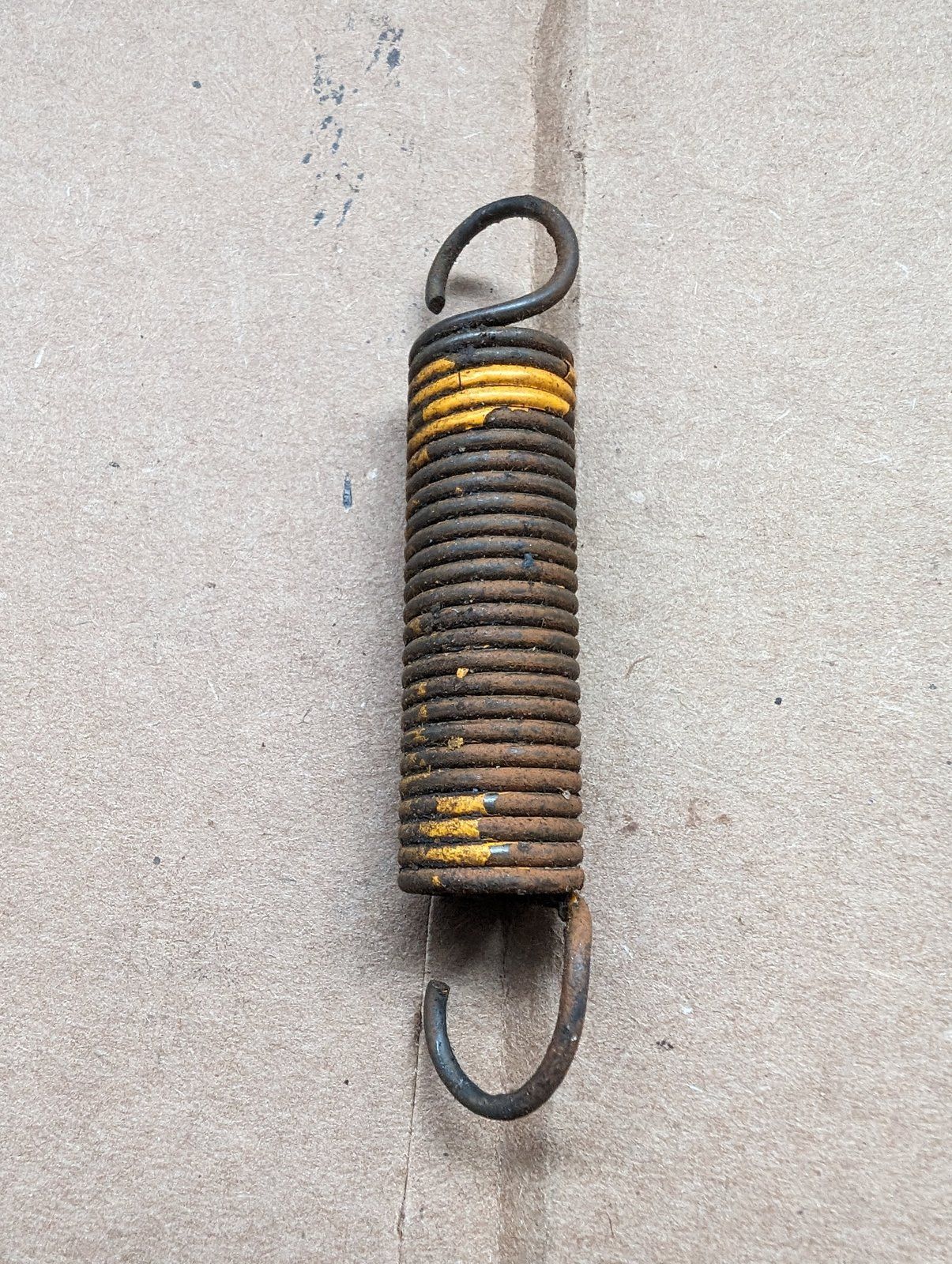 235496 USED KOHLER SPRING - Ingersoll/Case Tractor Part