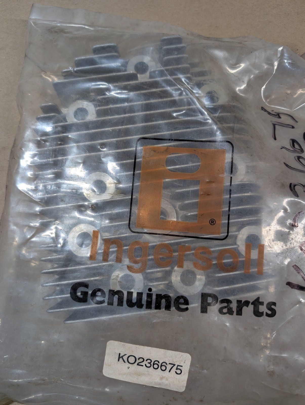 236675 KOHLER HEAD - Ingersoll/Case Tractor Part