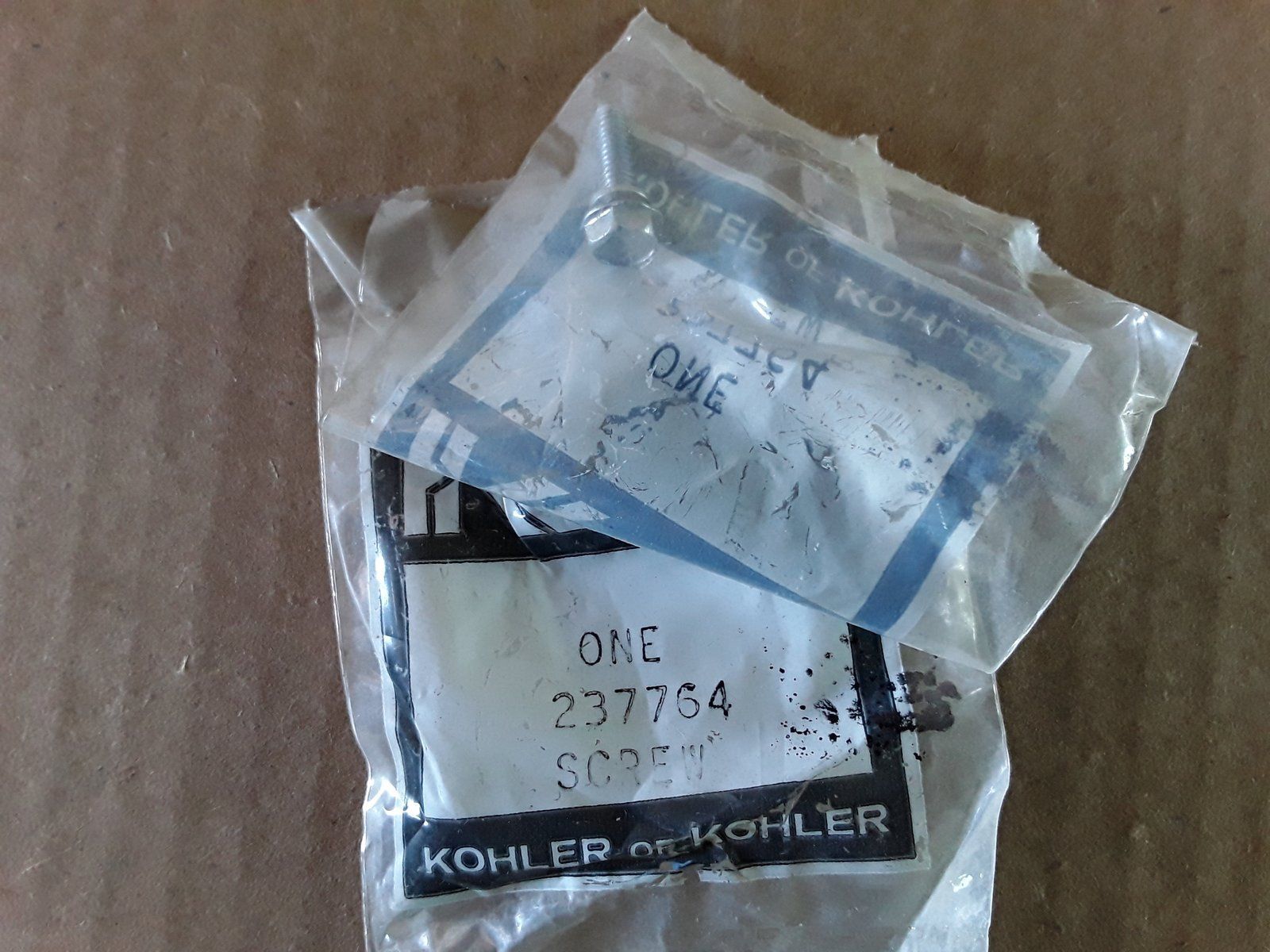 237764 KOHLER SCREW - Ingersoll/Case Tractor Part