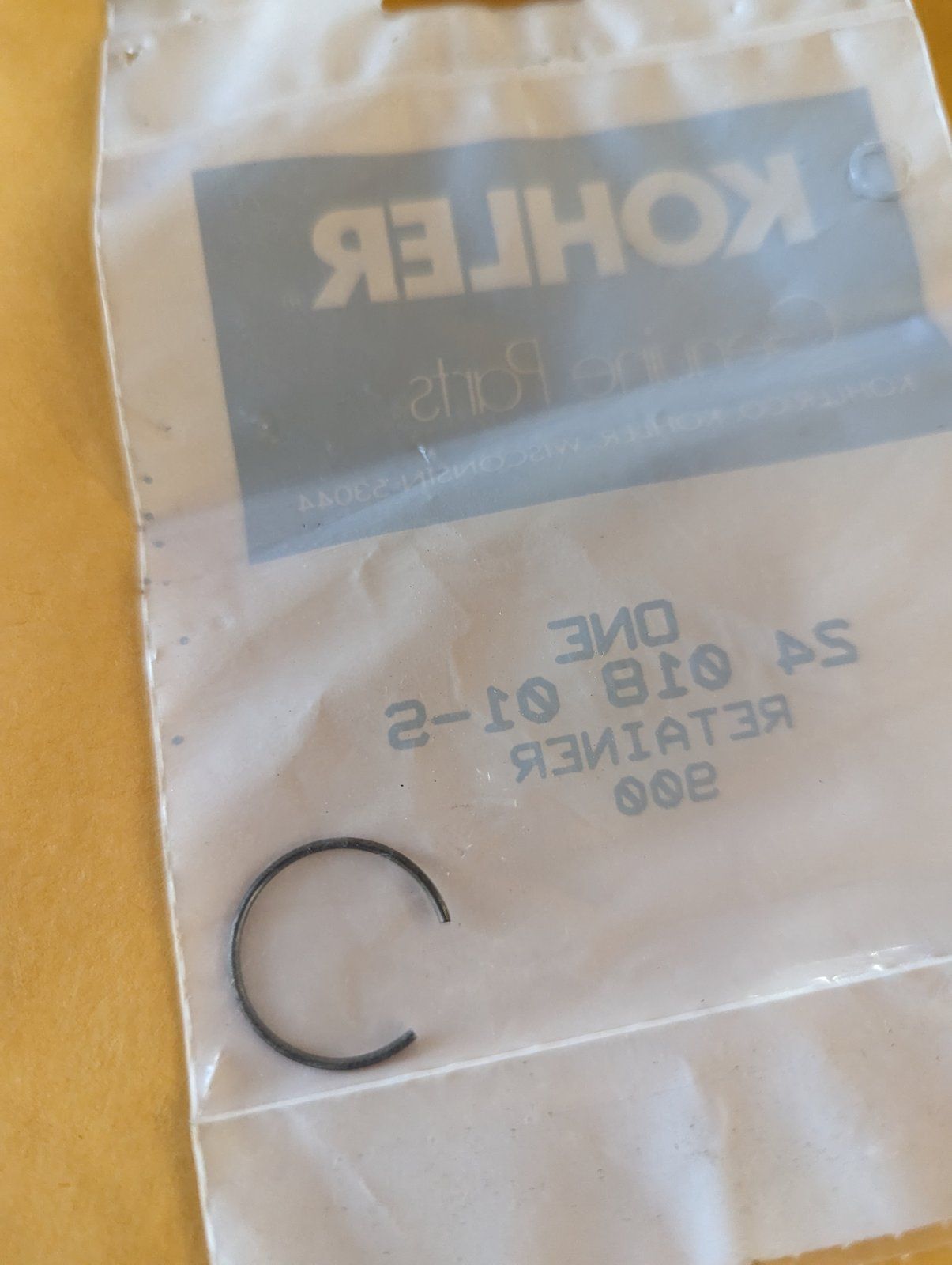 2401801S KOHLER RETAINER - Ingersoll/Case Tractor Part