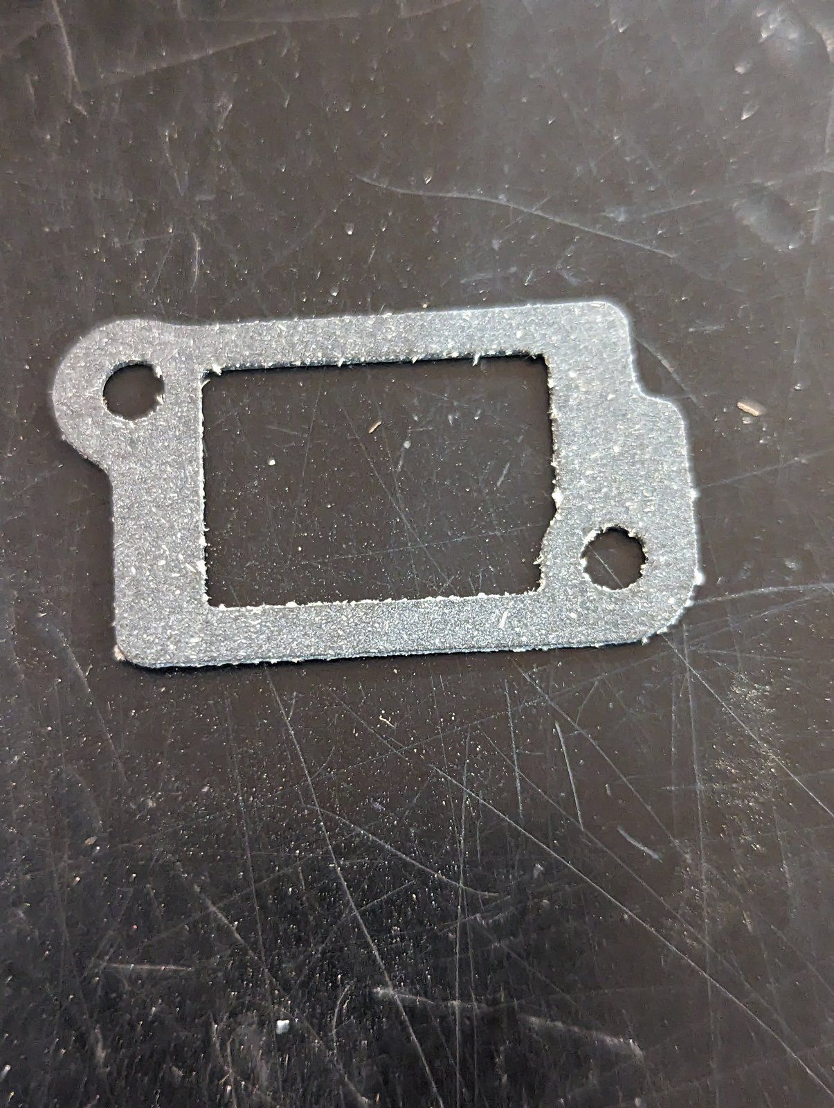 270345 BRIGGS INTAKE GASKET - Ingersoll/Case Tractor Part