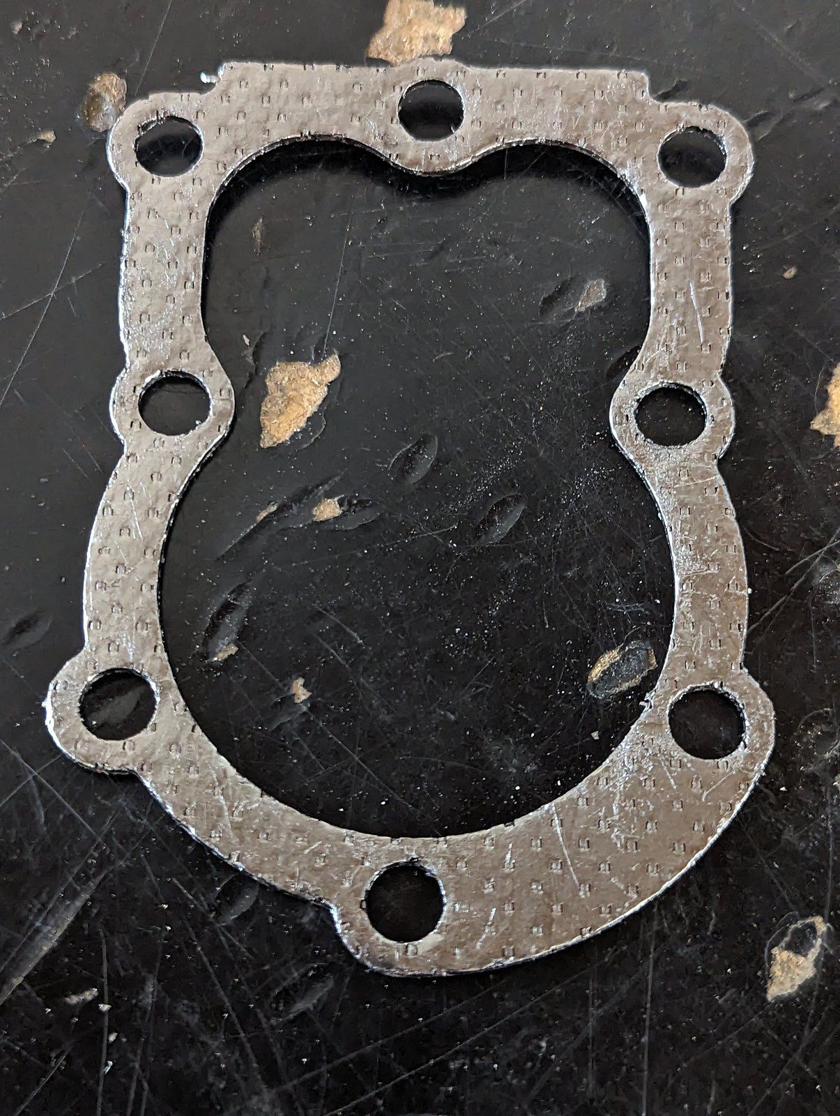 272167 BRIGGS HEAD GASKET - Ingersoll/Case Tractor Part