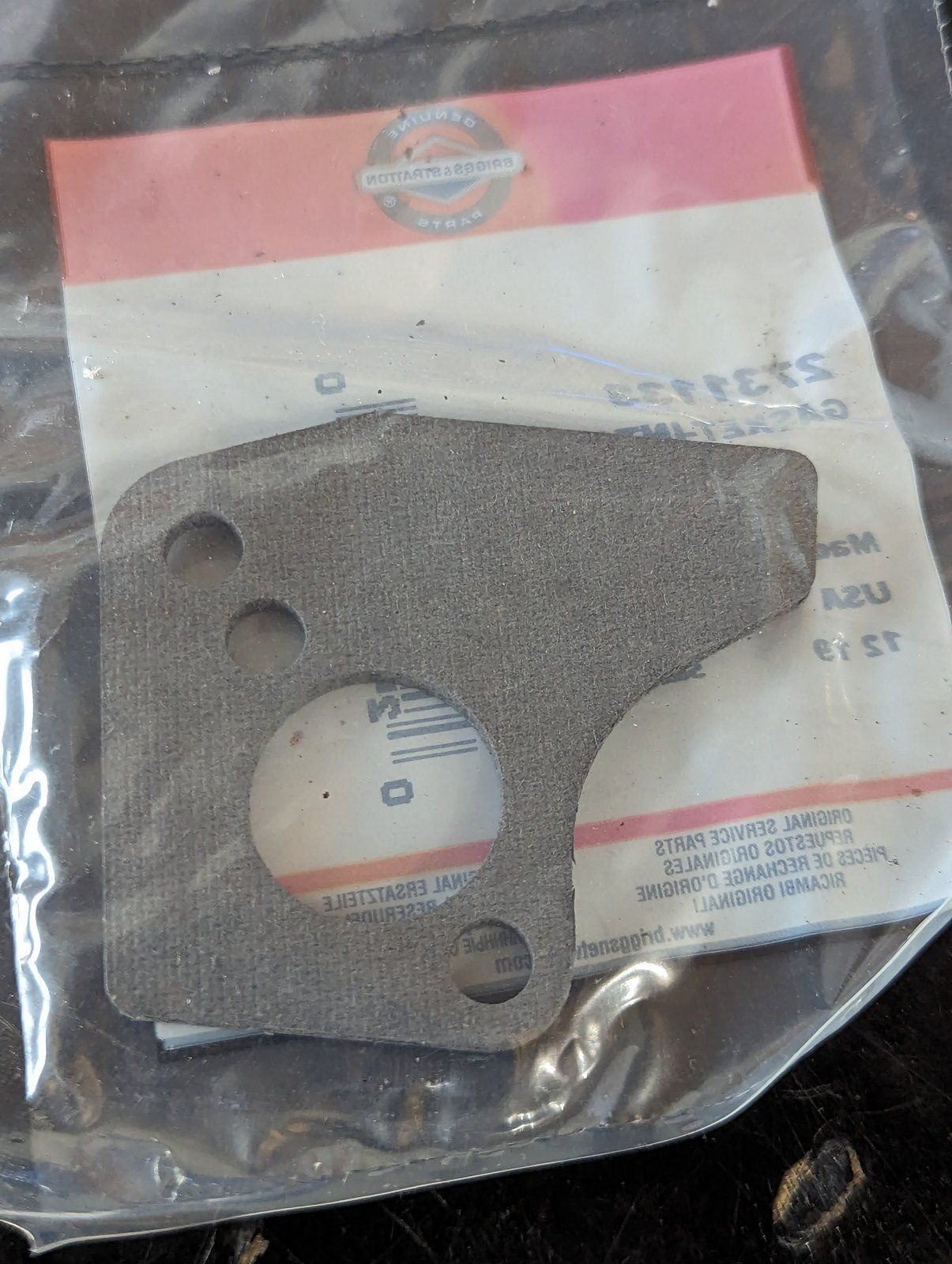 273113S BRIGGS INTAKE GASKET - Ingersoll/Case Tractor Part