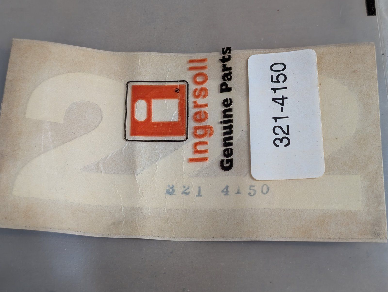 321-4150 DECAL 222 REAR FENDER - Ingersoll/Case Tractor Part